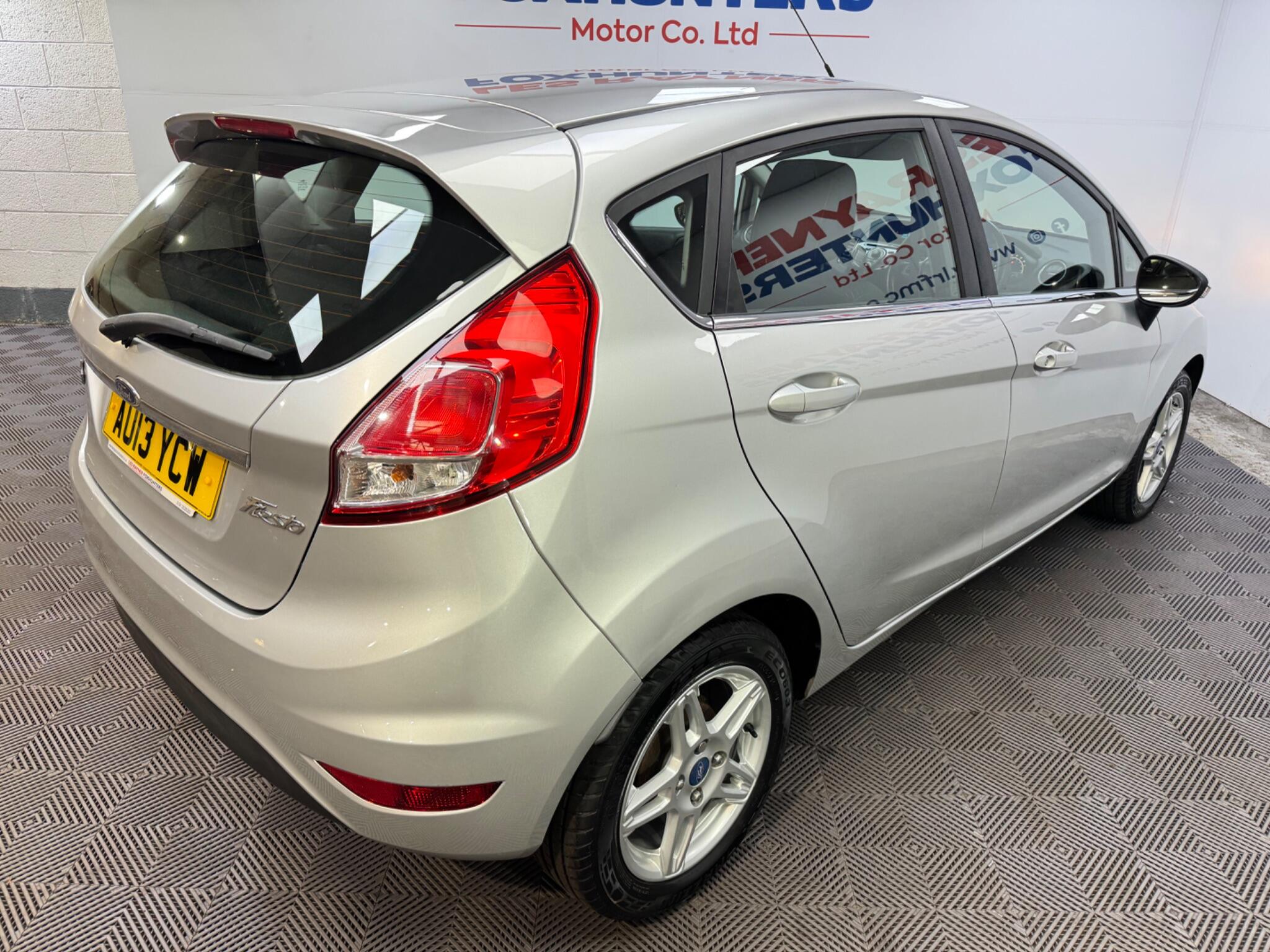 Ford Fiesta view 22