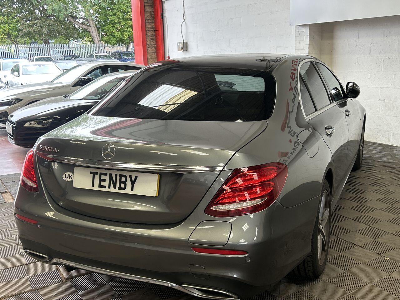 Mercedes-Benz E Class view 7