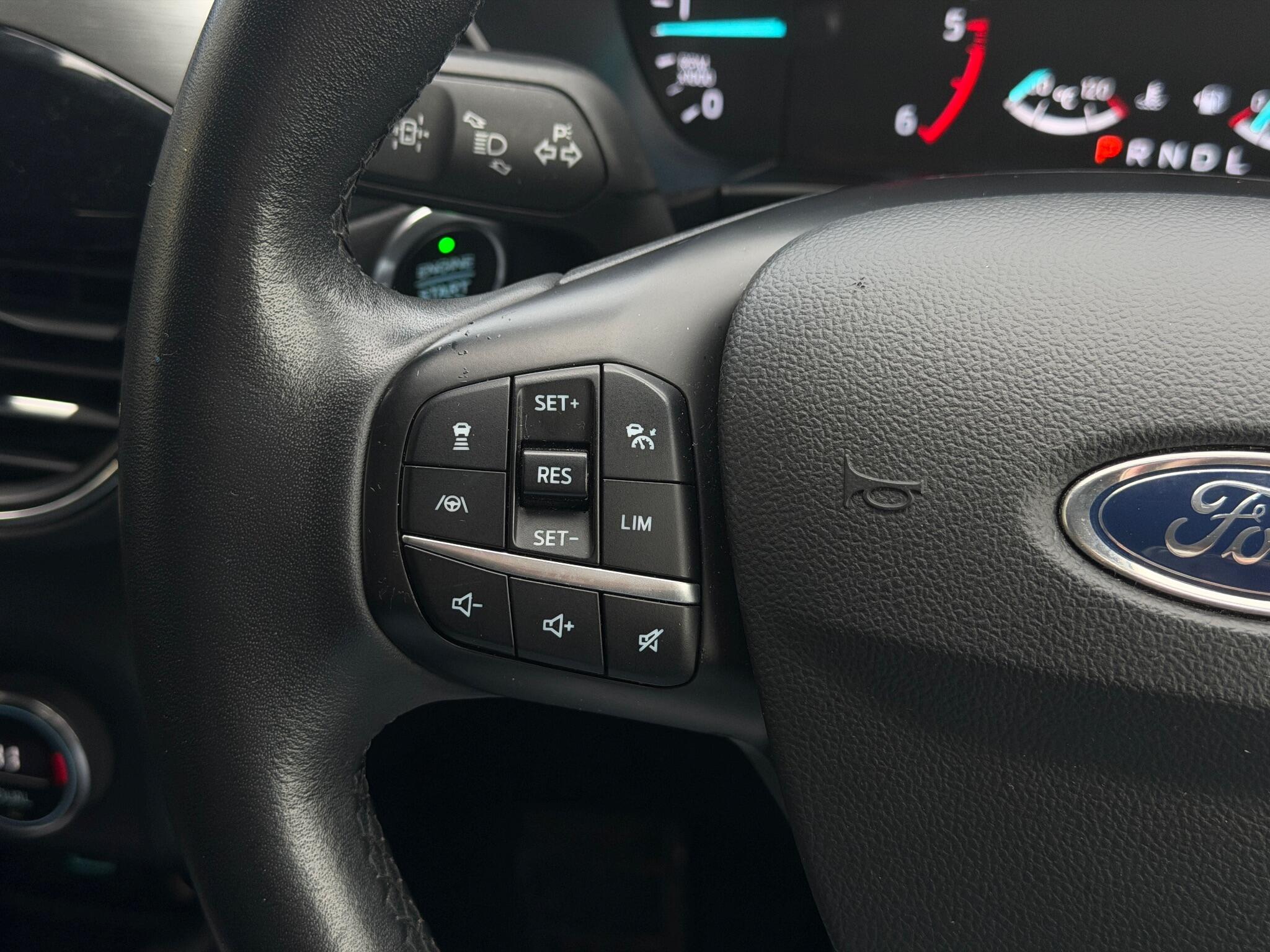 2020 Ford Kuga 1.5 EcoBlue Titanium First Edition Auto Euro 6 (s/s) 5dr • 53,300 miles image 19