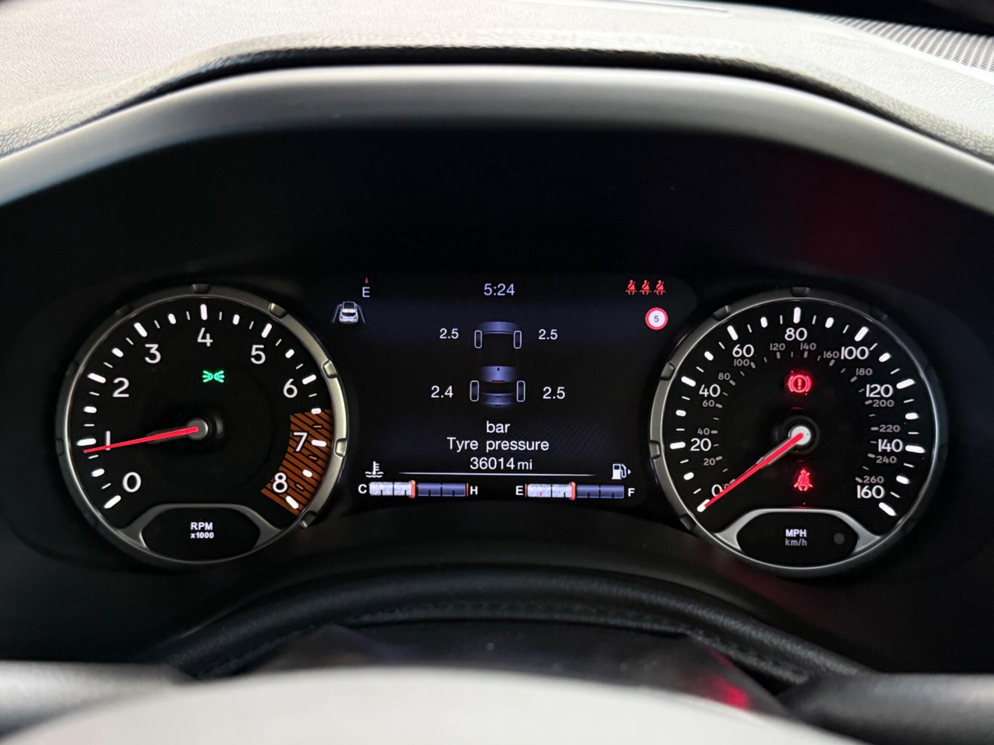 Jeep Renegade view 15