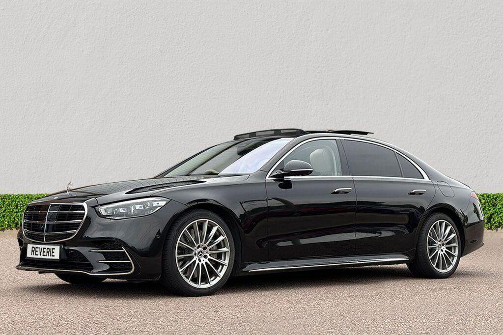 Mercedes-Benz S-Class view 4