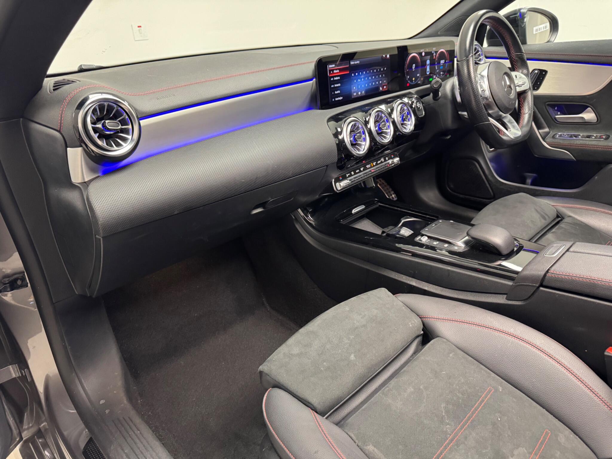 Mercedes-Benz Cla view 7