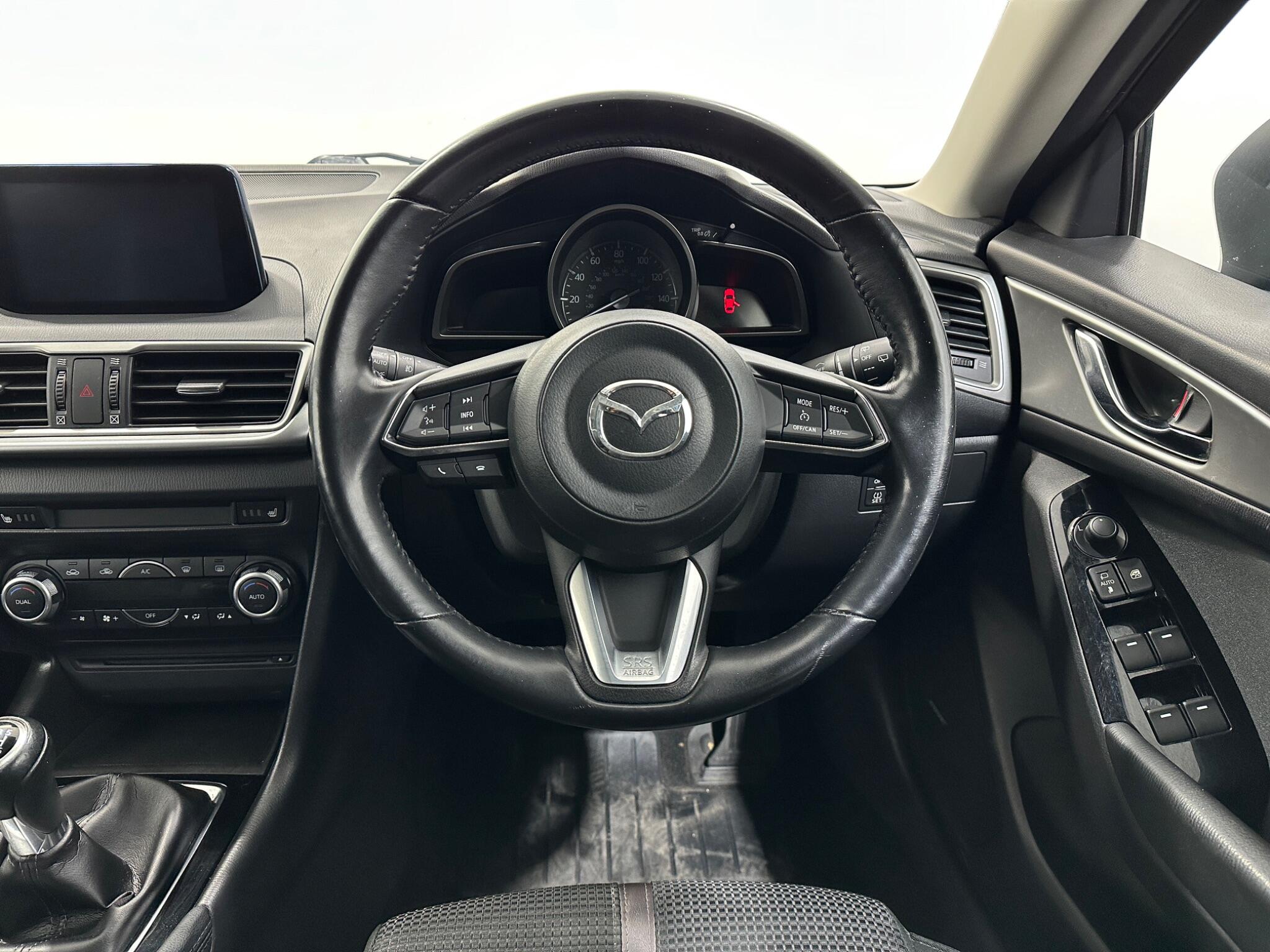 Mazda Mazda3 view 13