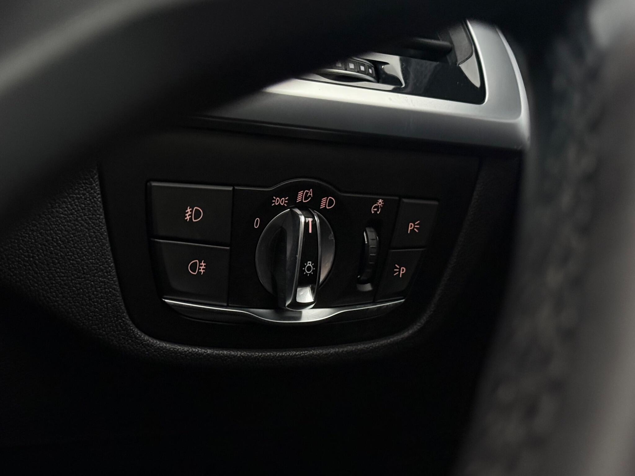 BMW X3 view 22