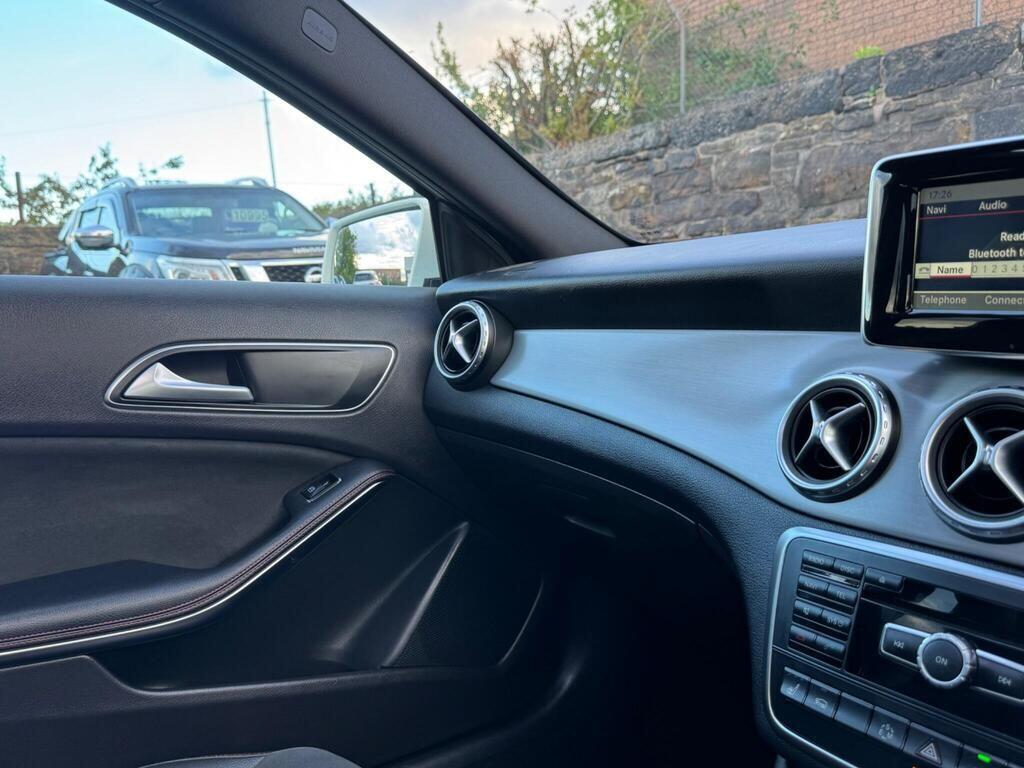 Mercedes-Benz Gla view 47