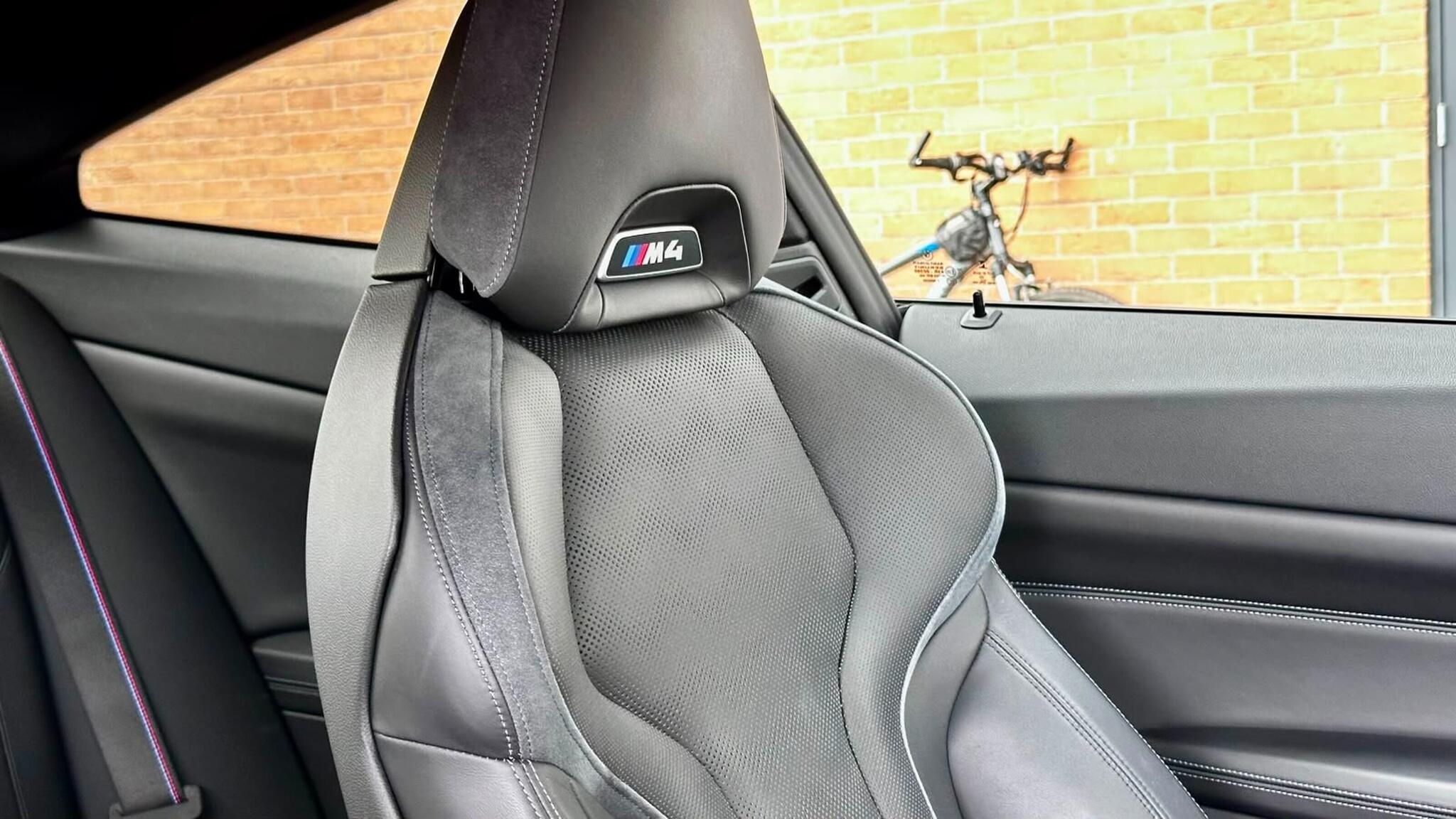 BMW M4 view 38