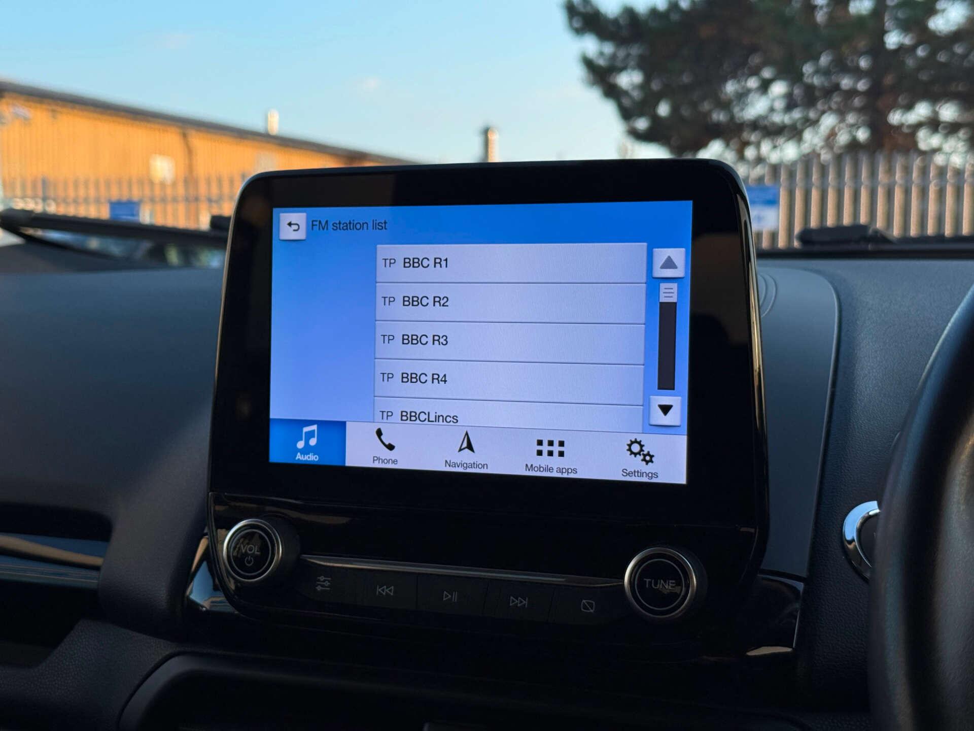 Ford Ecosport view 68