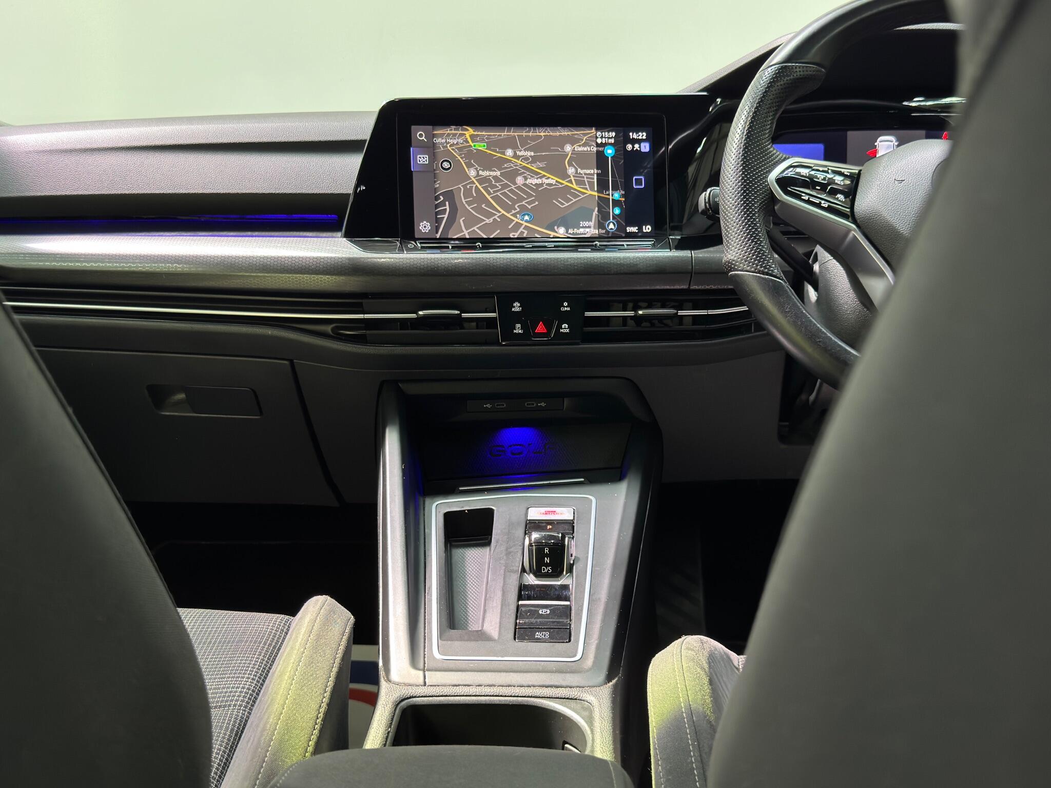 Volkswagen Golf view 22