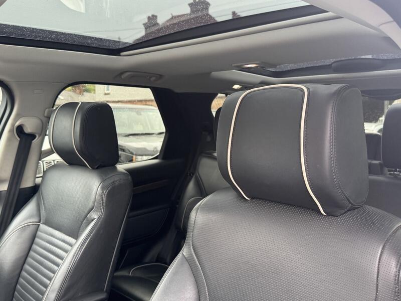 Land Rover Discovery view 57