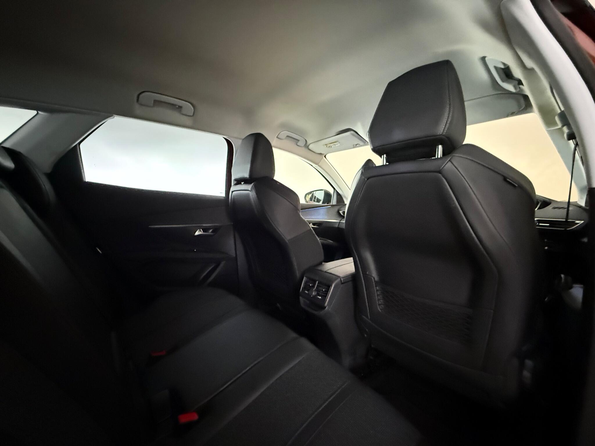 Peugeot 3008 view 29