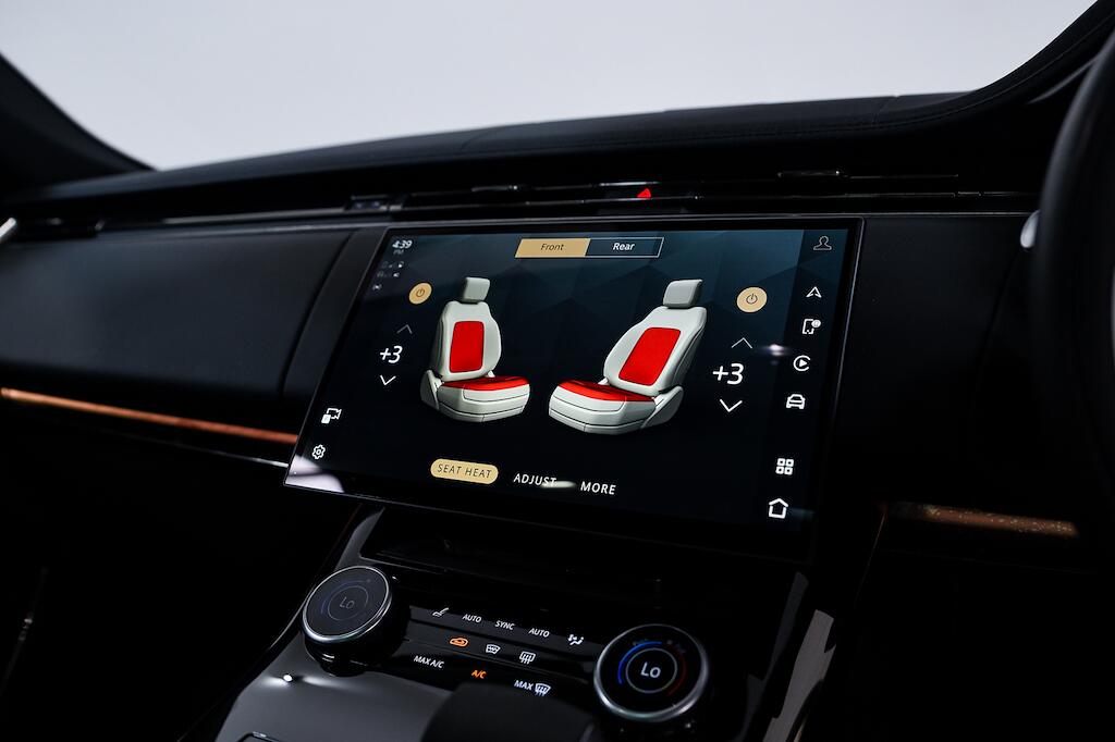 Land Rover Range Rover Sport view 25