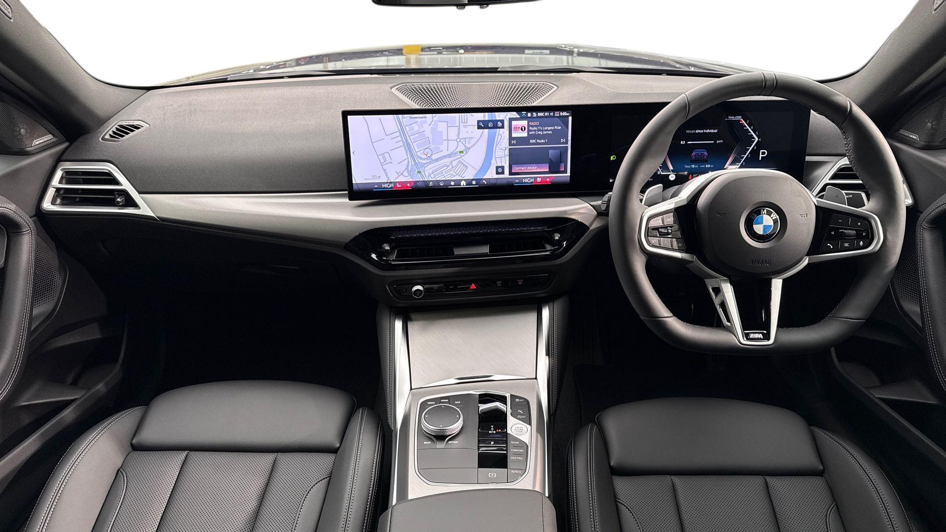 BMW 2 Series view 4