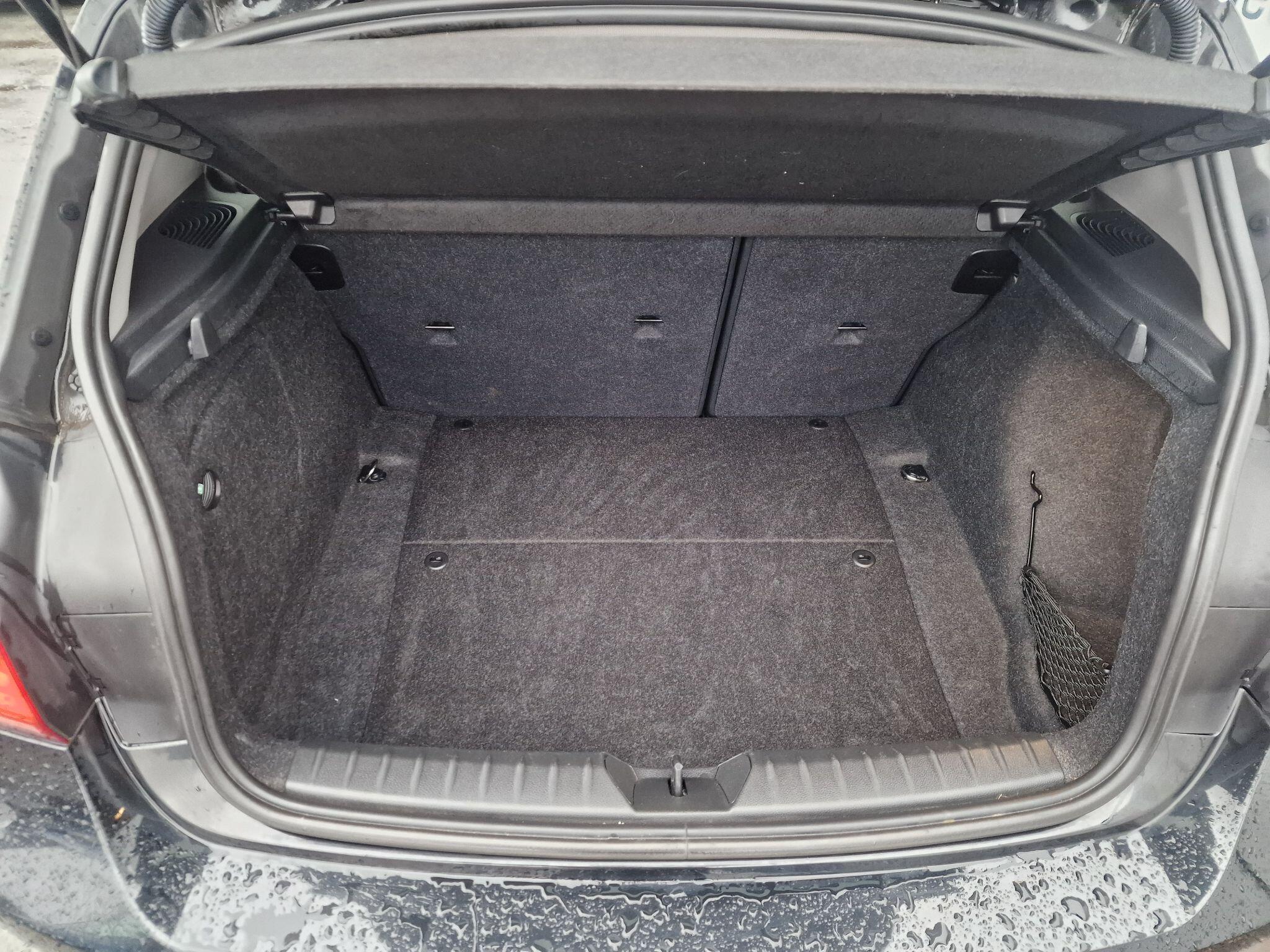 BMW 1 Series view 46