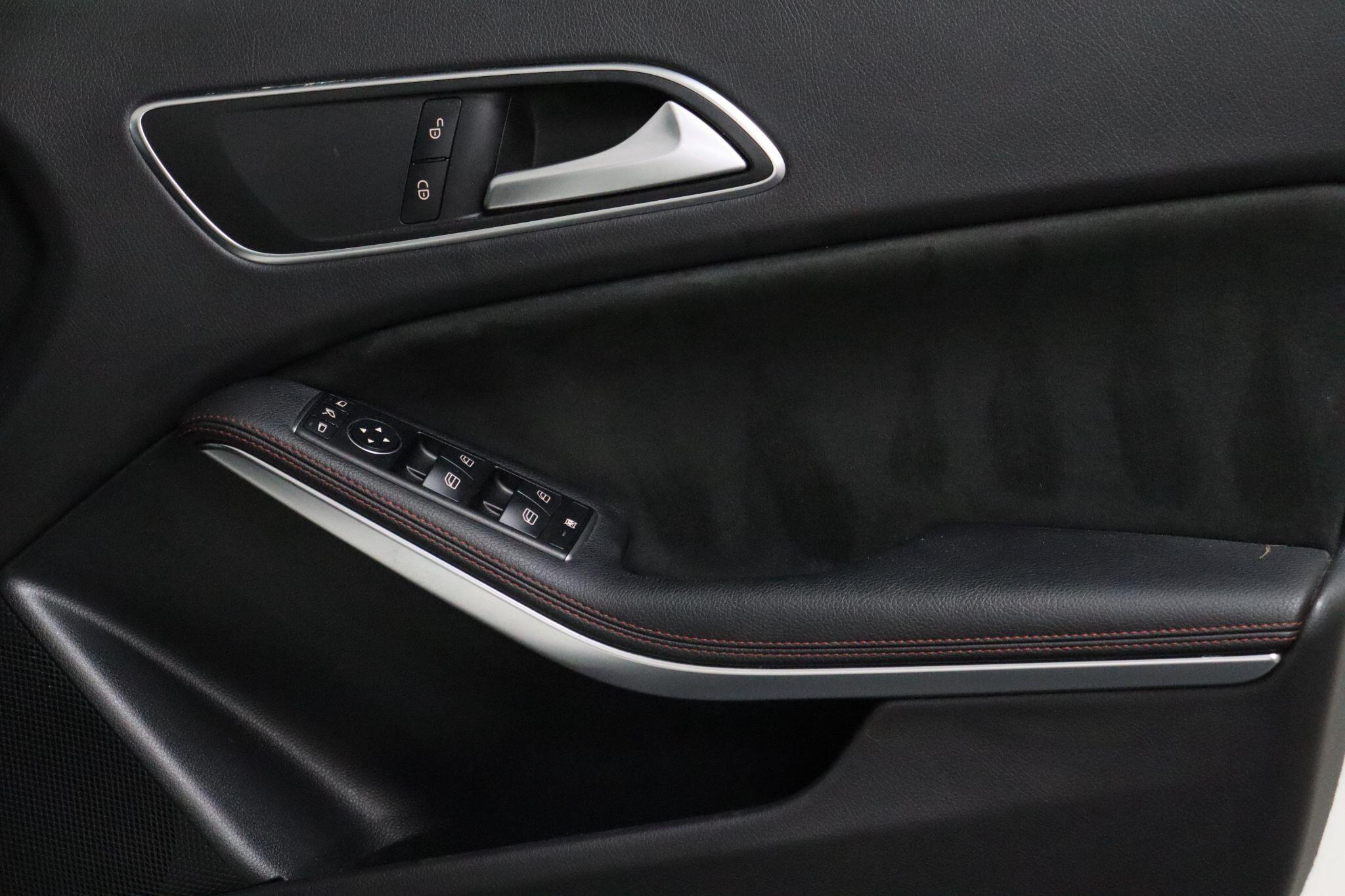 Mercedes-Benz A Class view 36