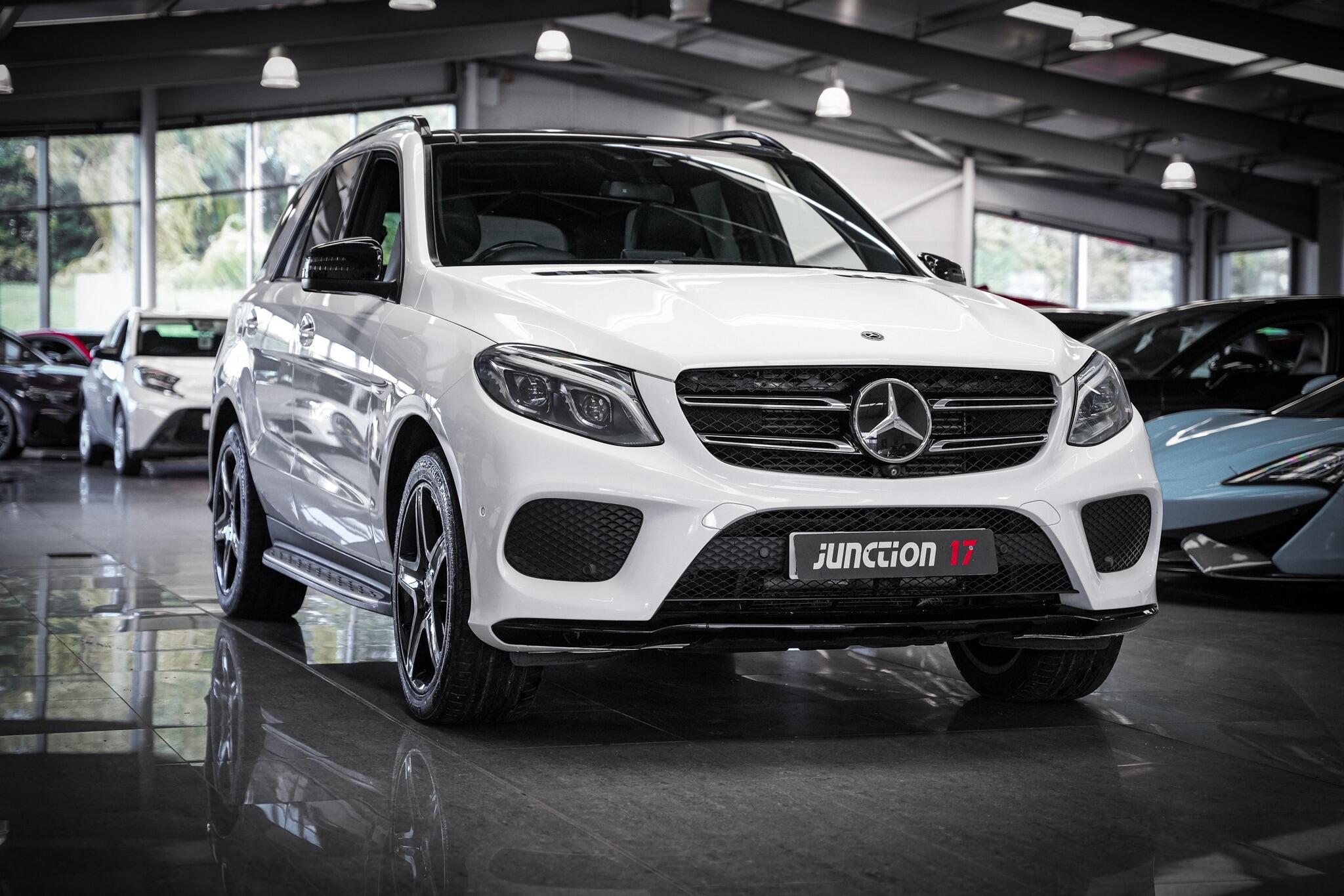 Mercedes-Benz GLE view 11