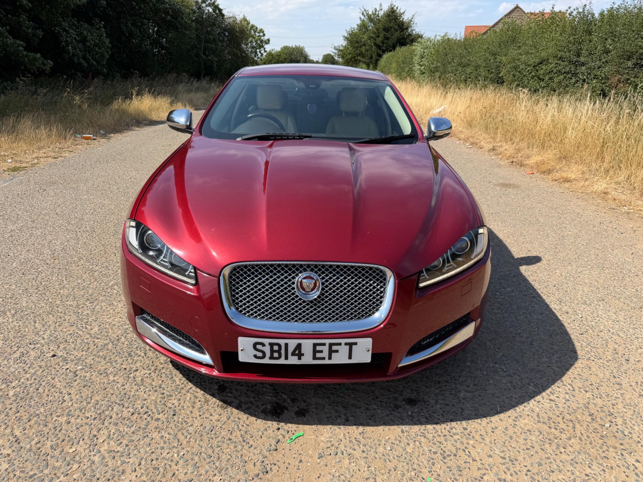Jaguar XF view 52