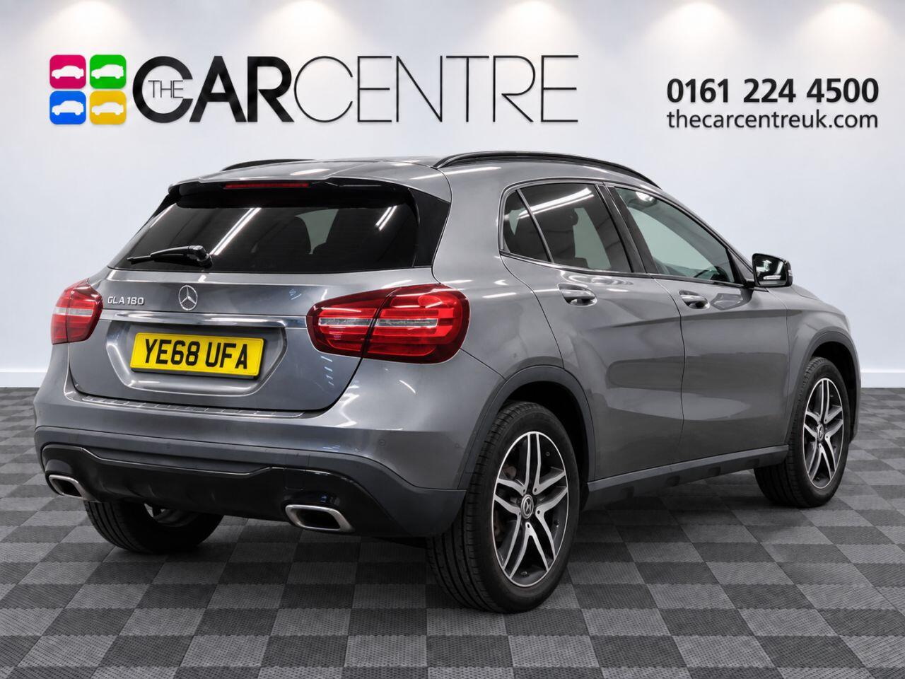 Mercedes-Benz GLA view 5