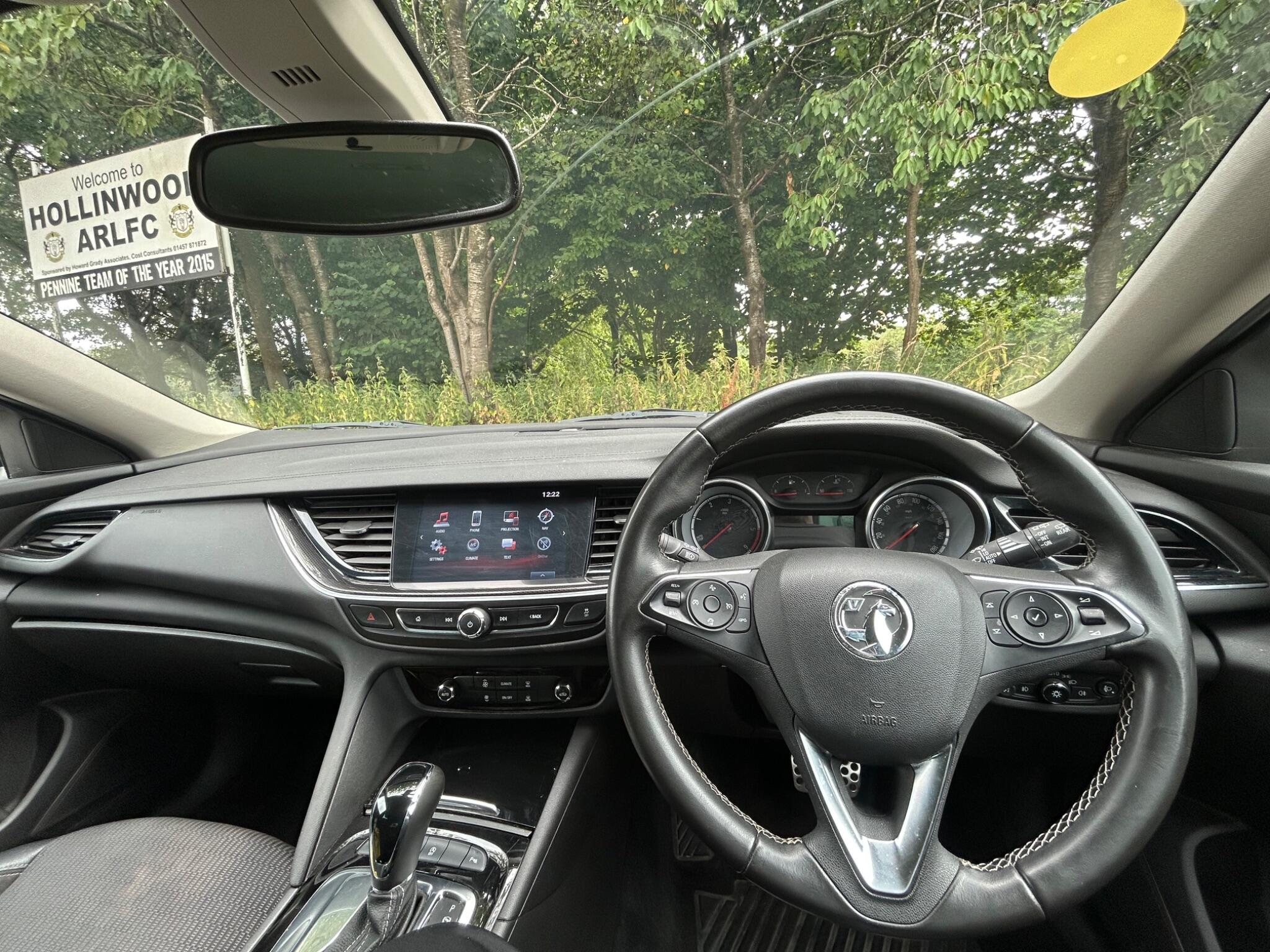 Vauxhall Insignia view 12