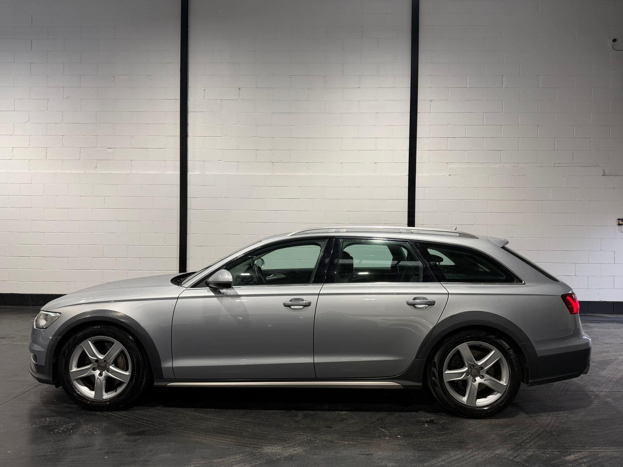 Audi A6 view 9