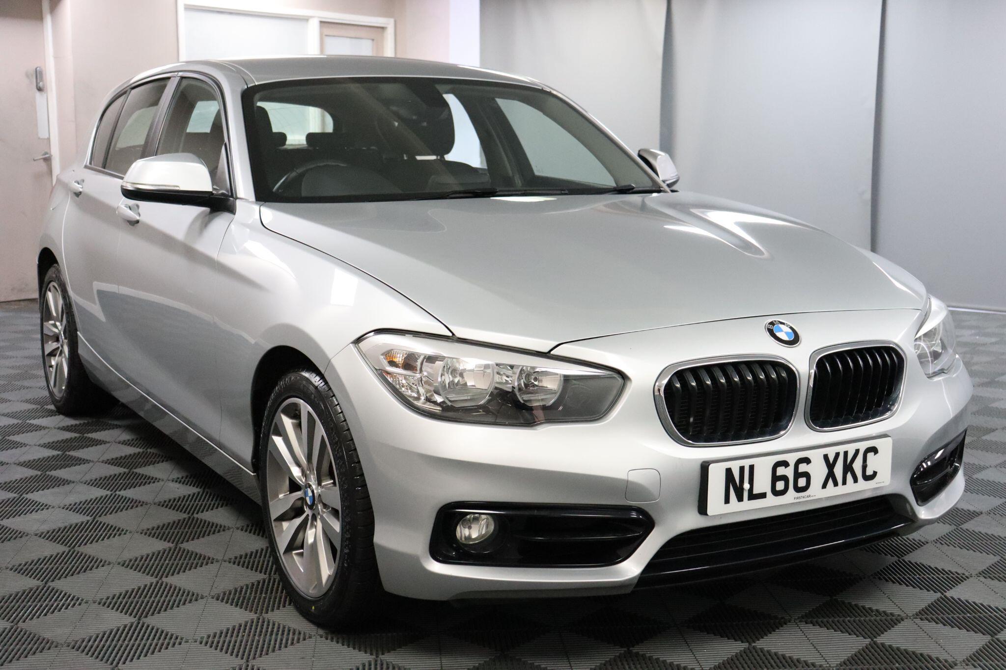 BMW 1 Series view 30