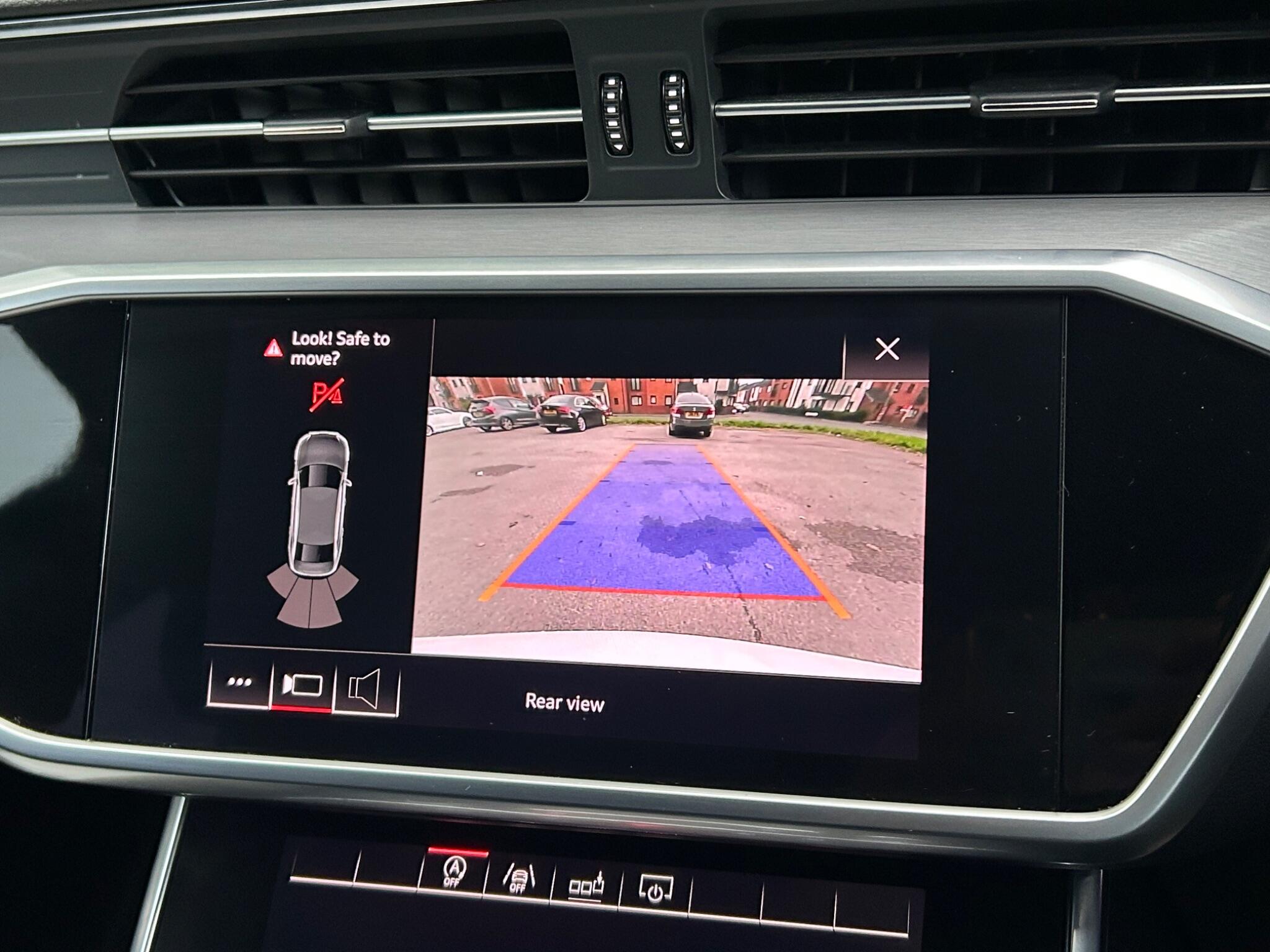 Audi A6 view 52