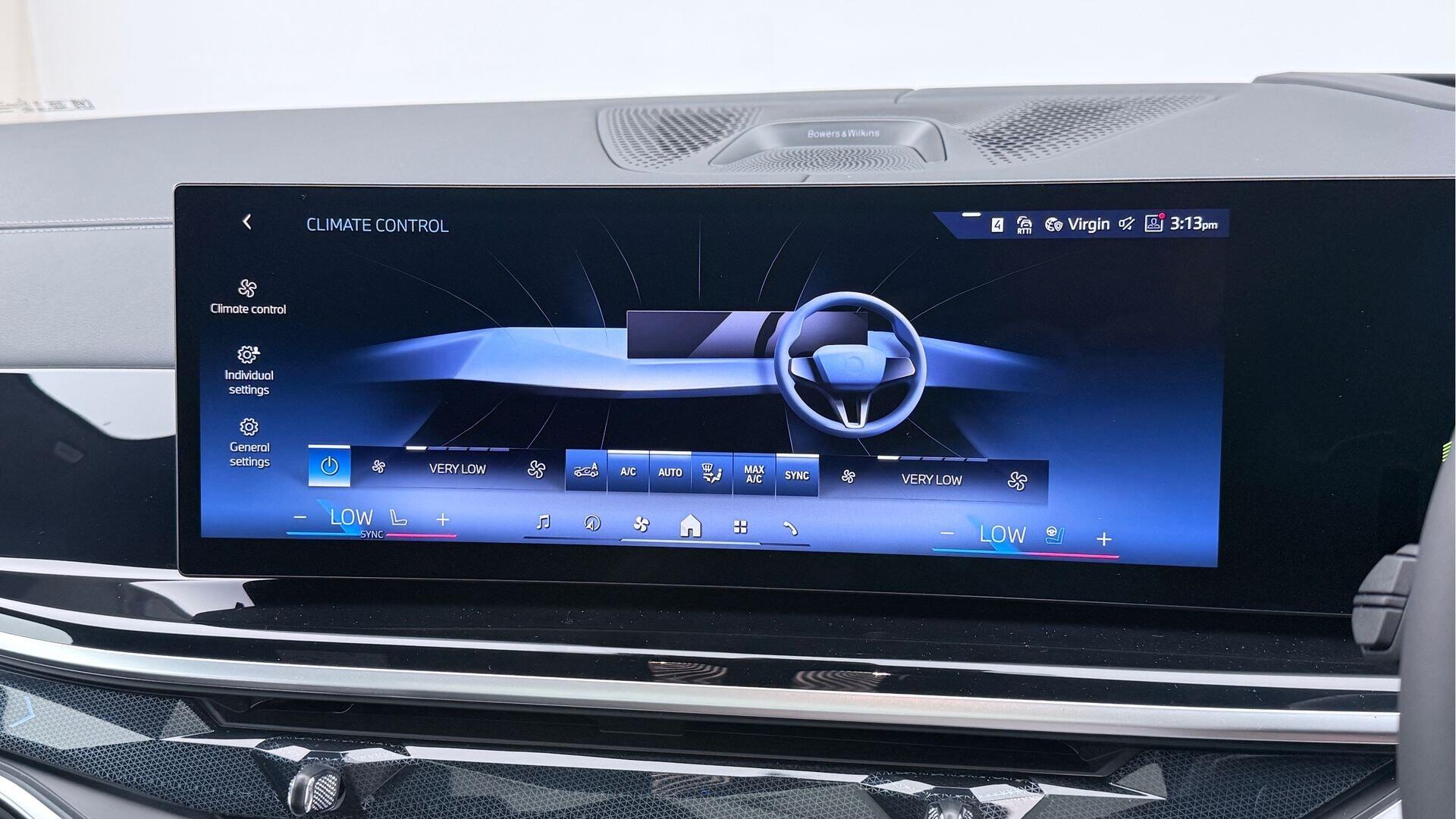 BMW X5 view 26