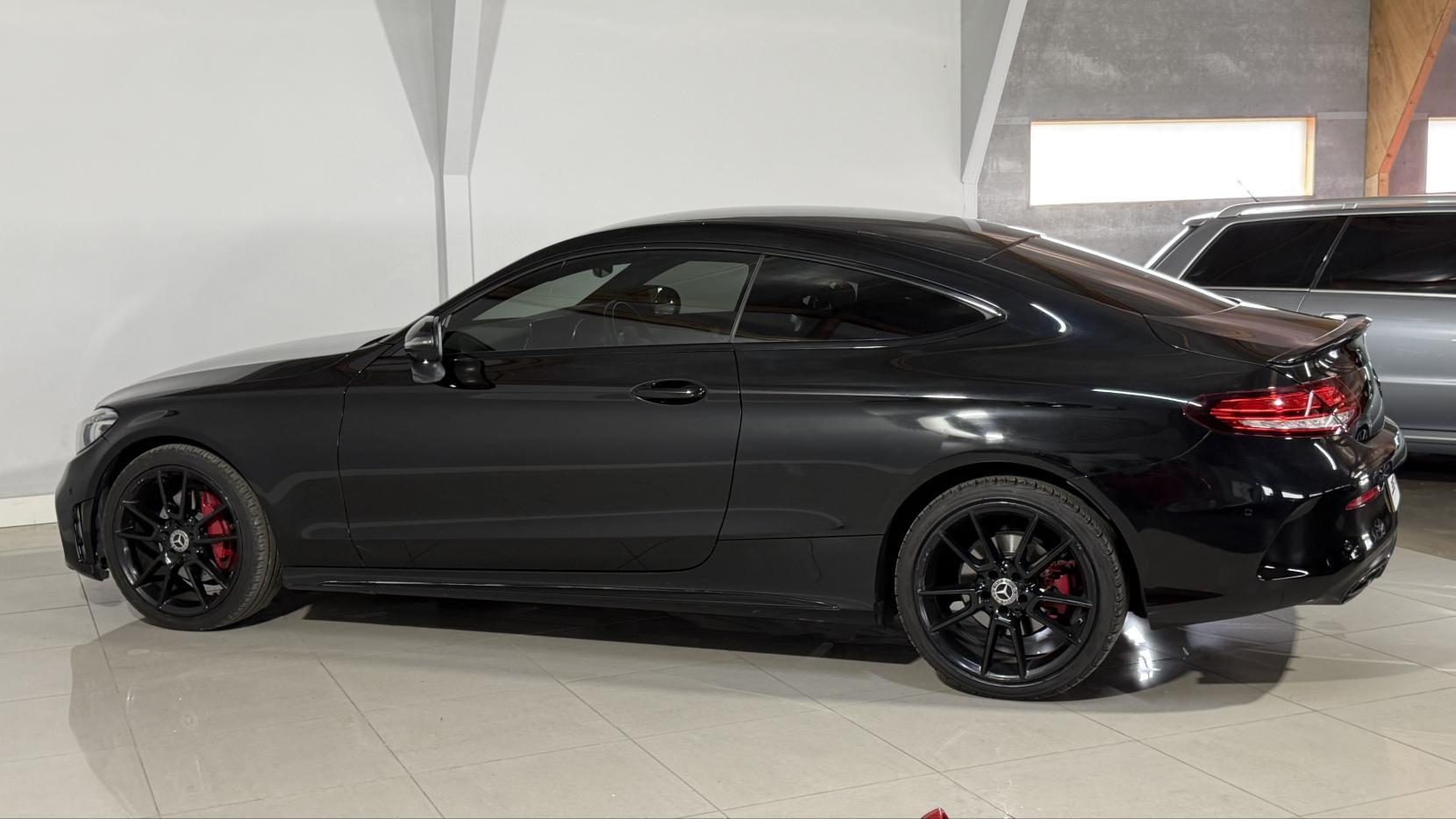 Mercedes-Benz C Class view 17