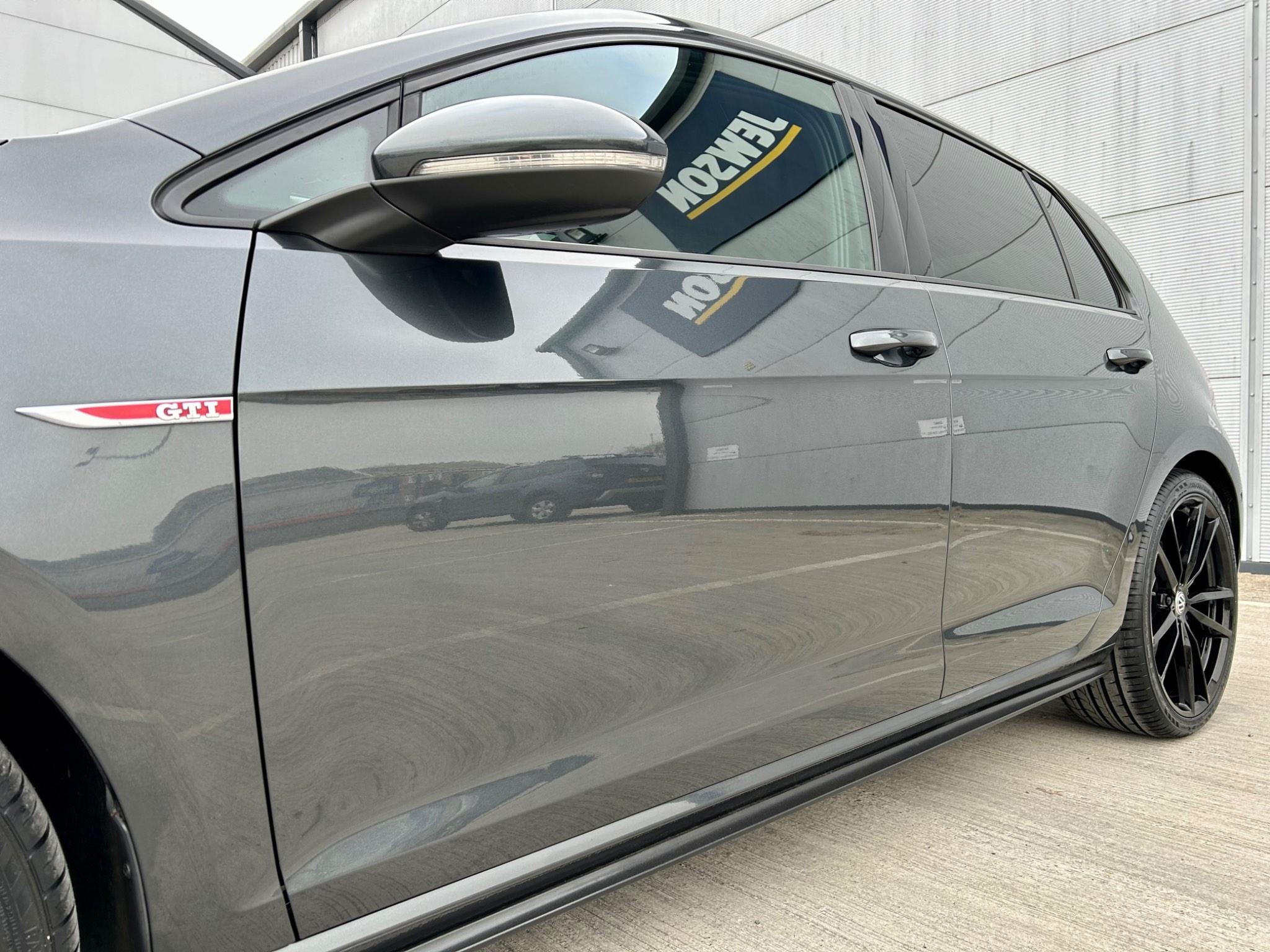 Volkswagen Golf view 10