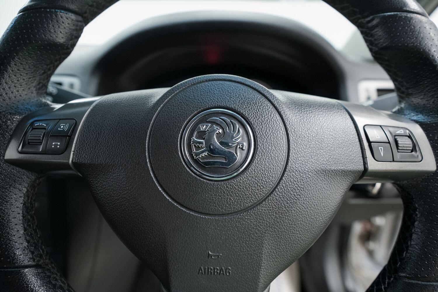 Vauxhall Vectra view 25