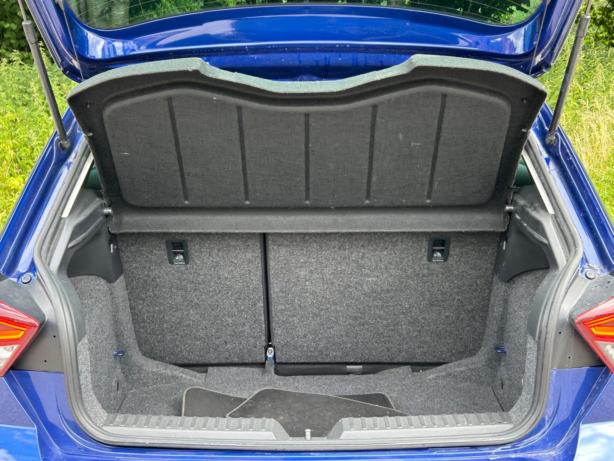 SEAT Ibiza view 44