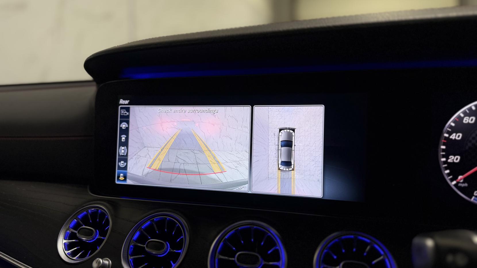 Mercedes-Benz E Class view 15