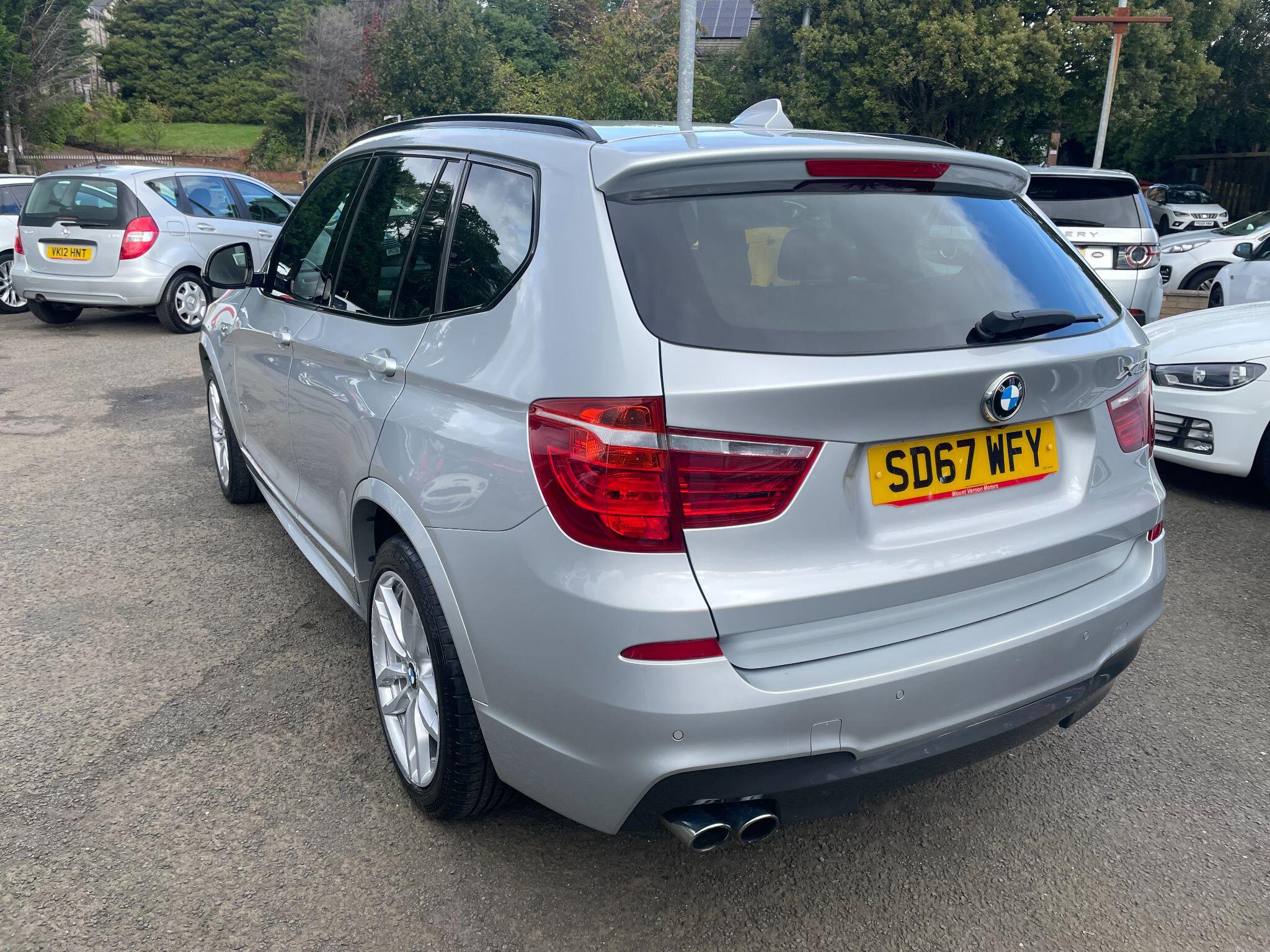 BMW X3 view 9
