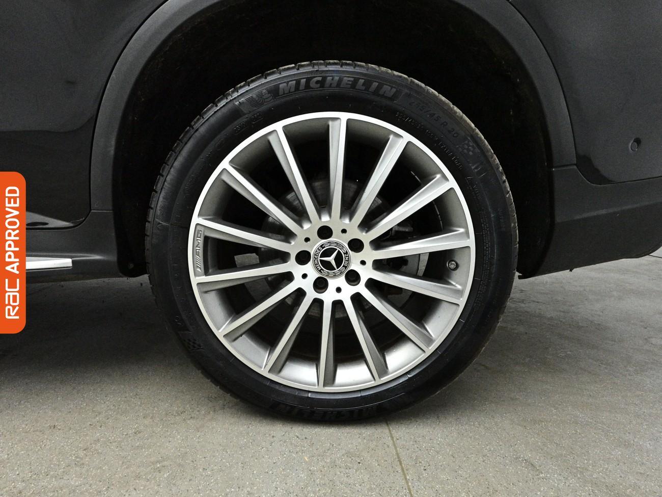 Mercedes-Benz GLC view 15