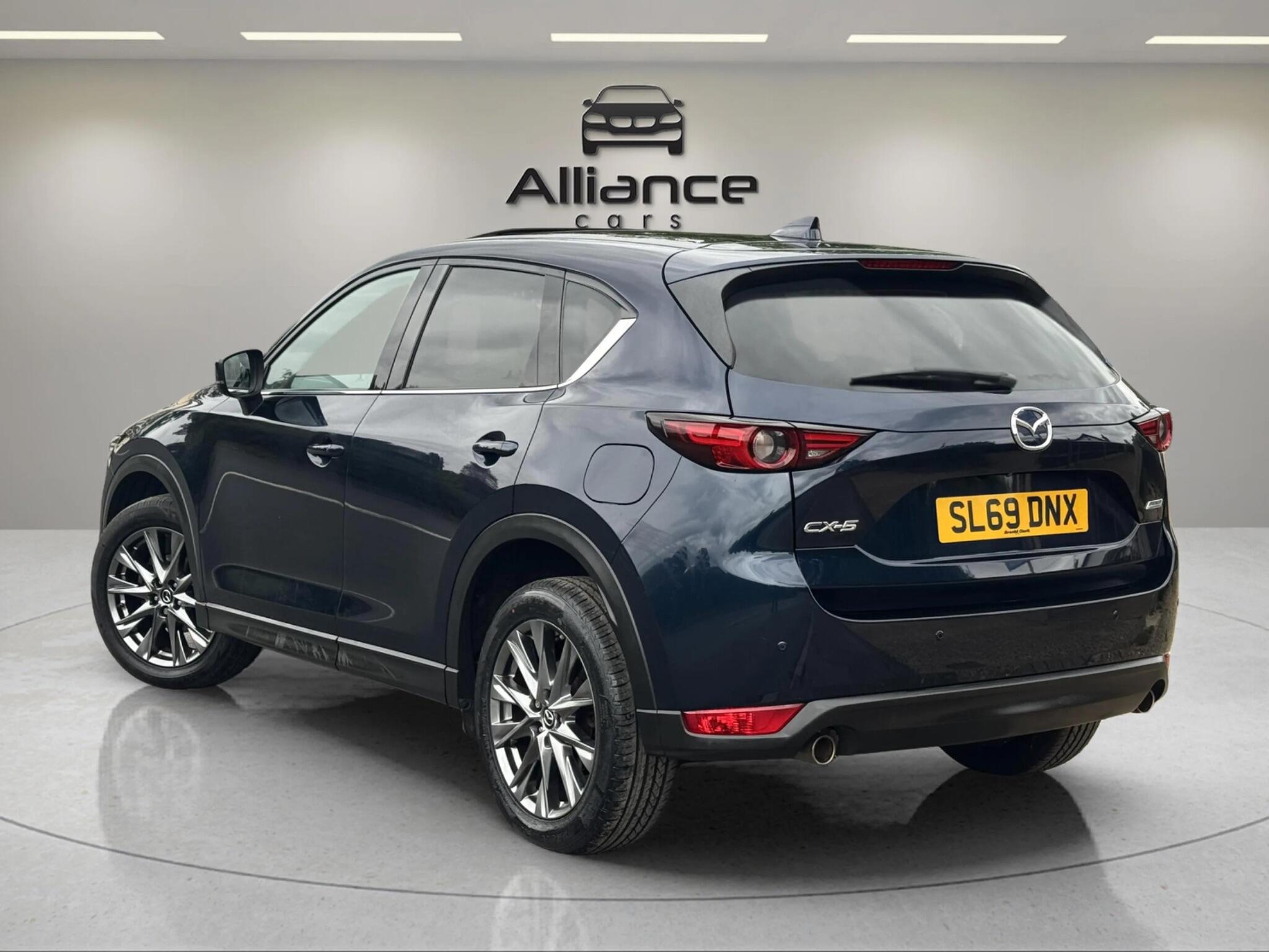 Mazda CX-5 view 18
