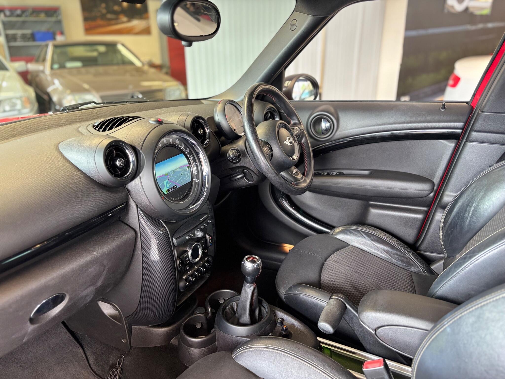 Mini Countryman view 10