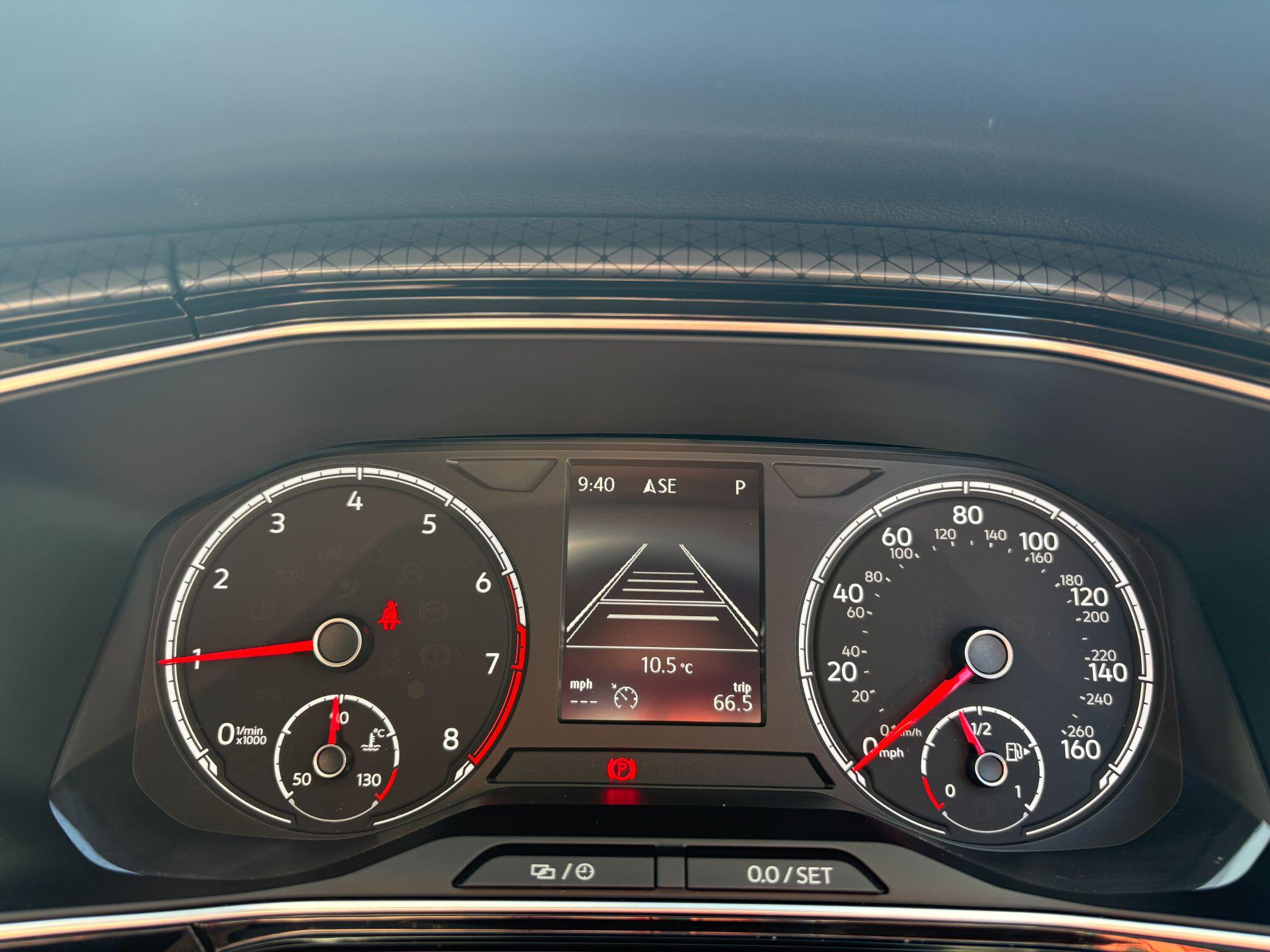 Volkswagen T-Cross view 30