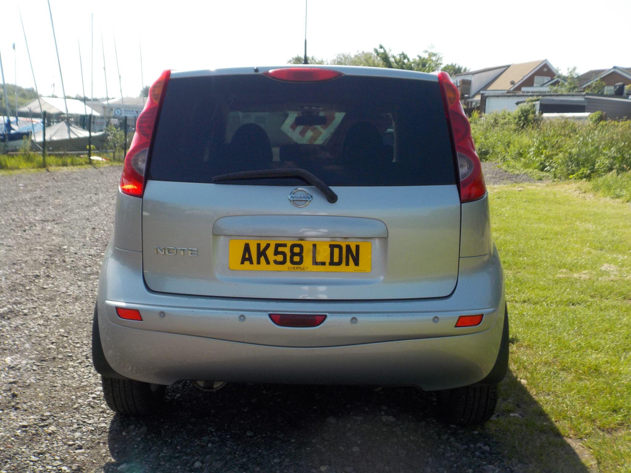 Nissan Note 1.6 16V Tekna Auto Euro 4 5dr