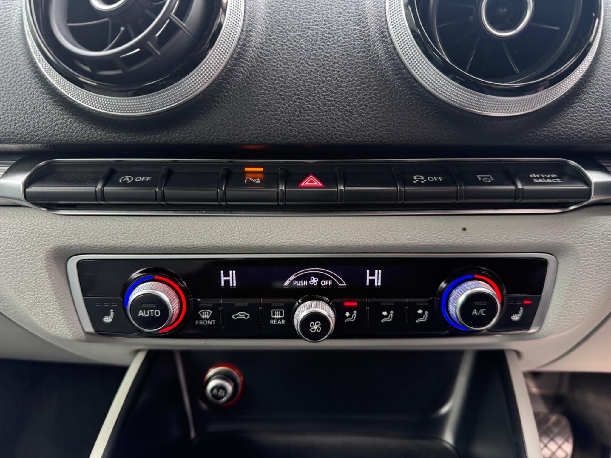 2013 Audi A3 image 22