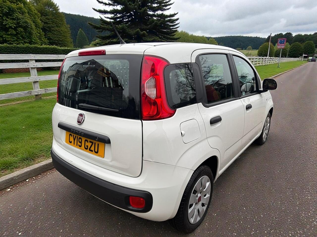 Fiat Panda view 3