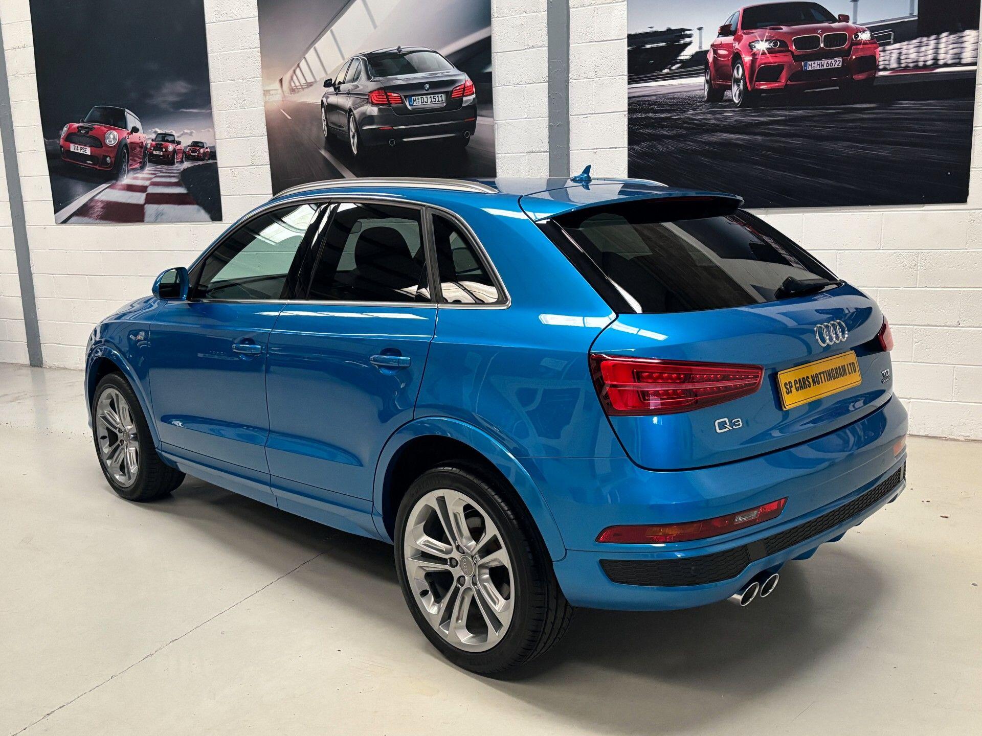 Audi Q3 view 4