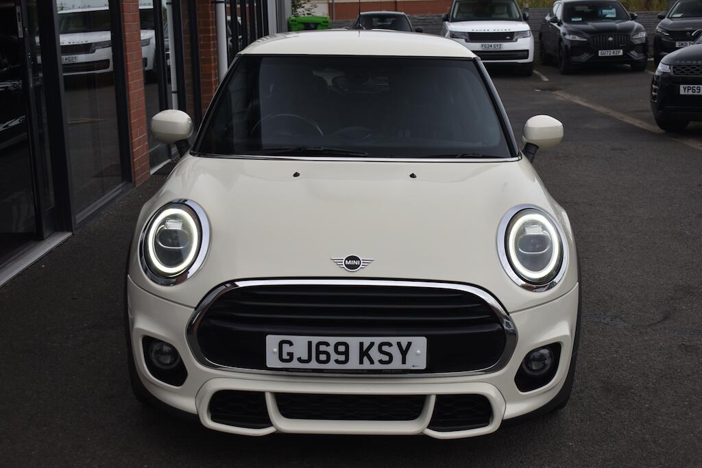 Mini Cooper view 3