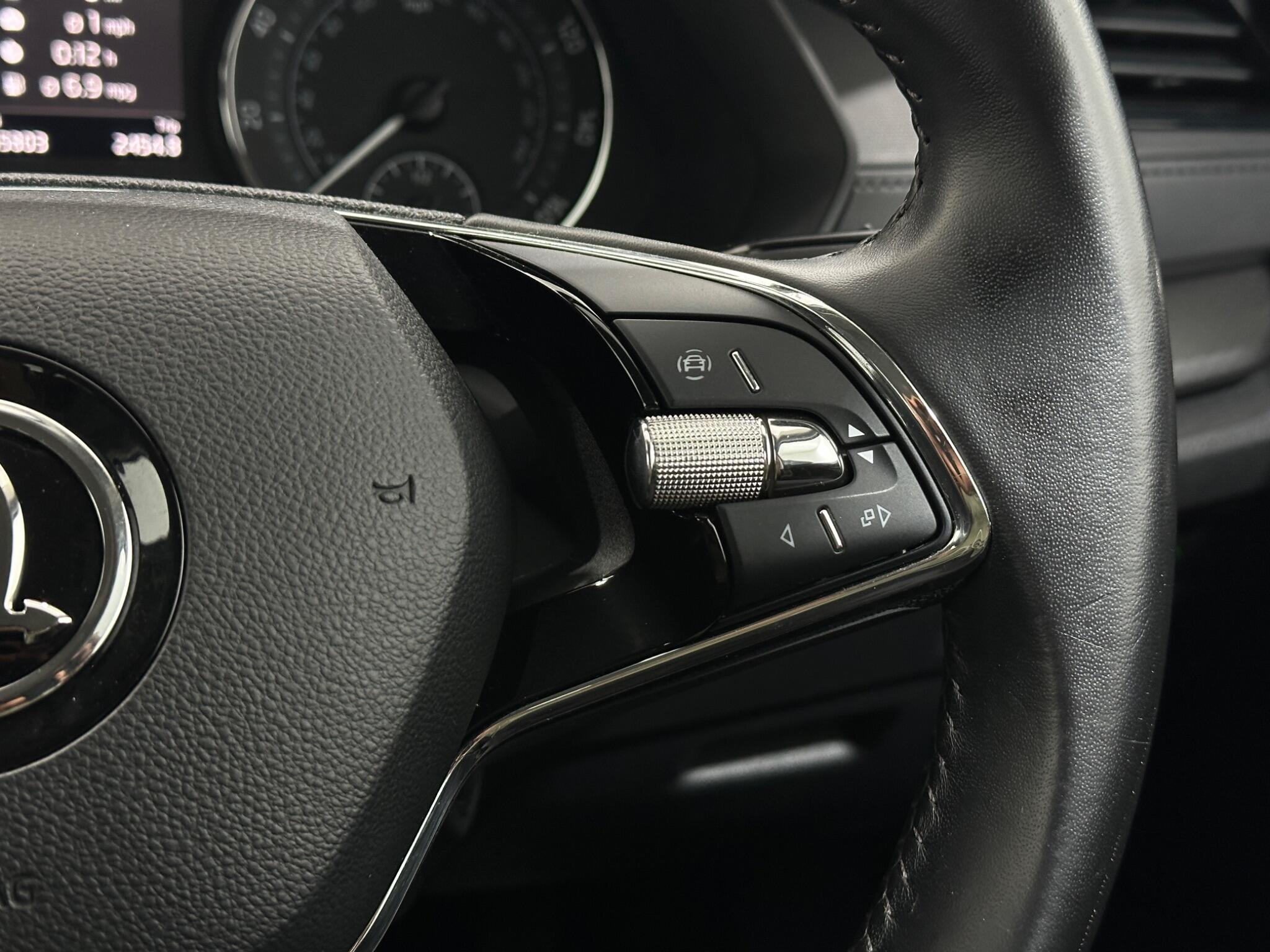 Skoda Octavia view 16