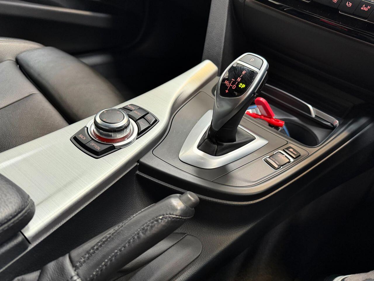 BMW 3 Series view 36