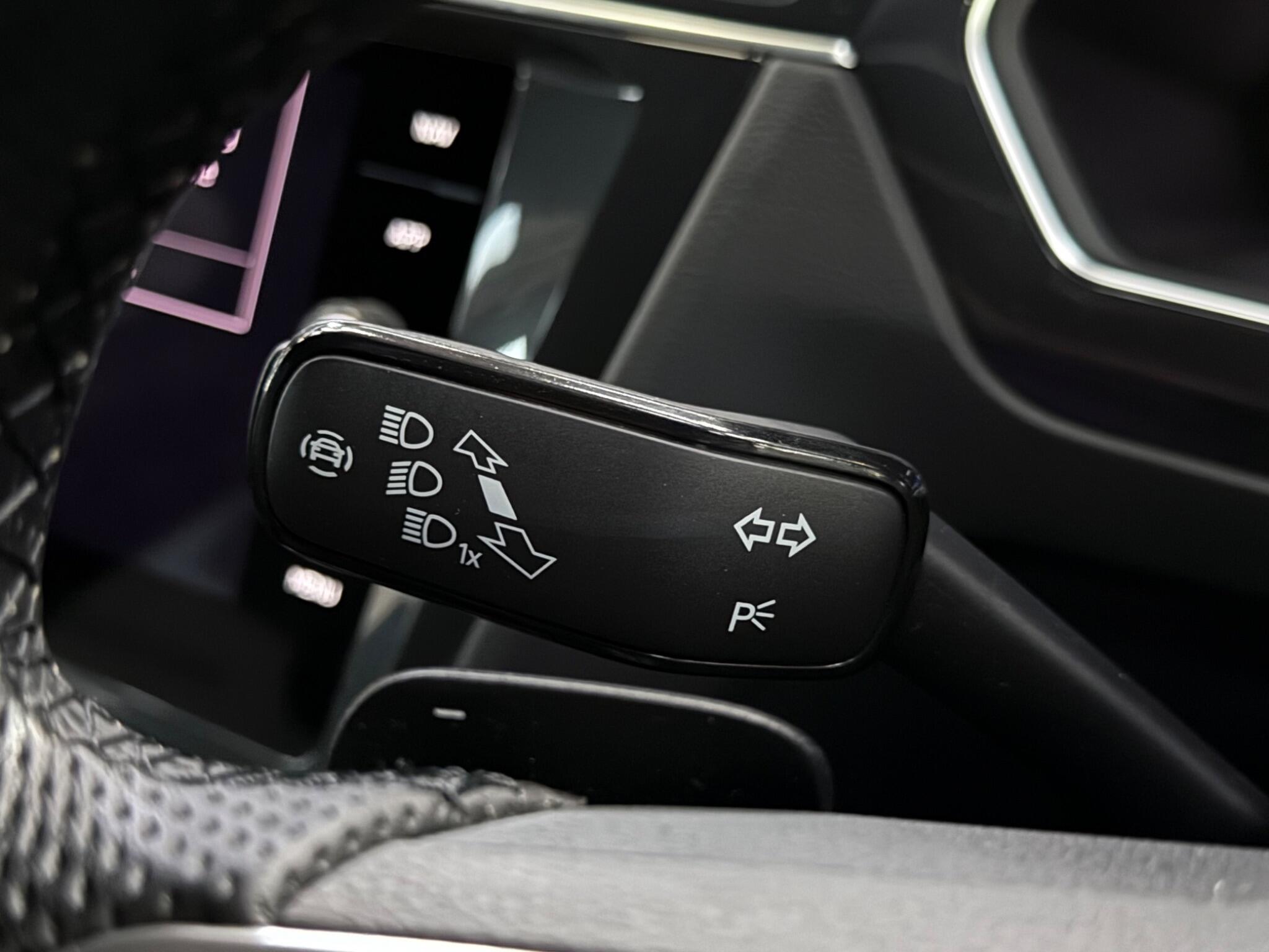 Volkswagen Tiguan view 17
