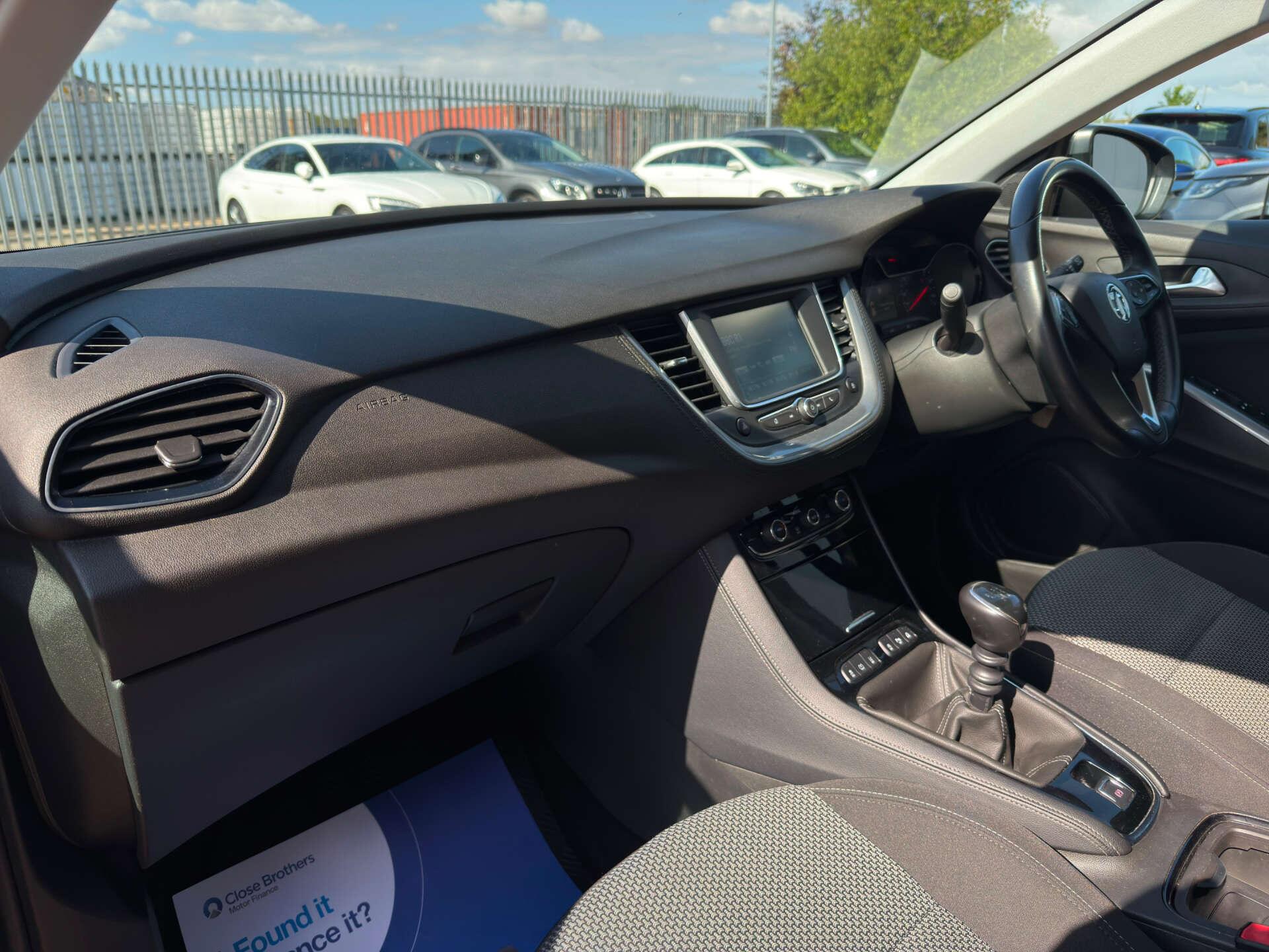 Vauxhall Grandland X view 34