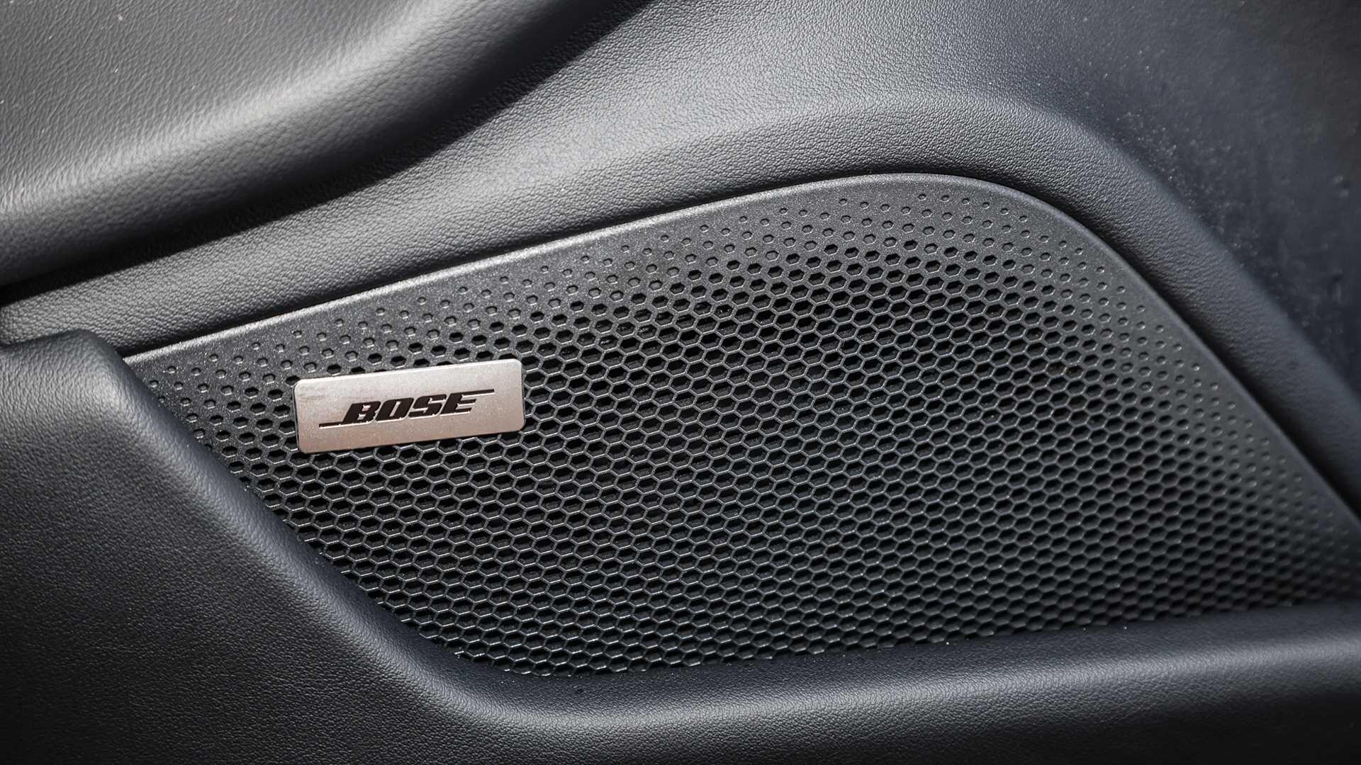 Porsche Taycan view 29