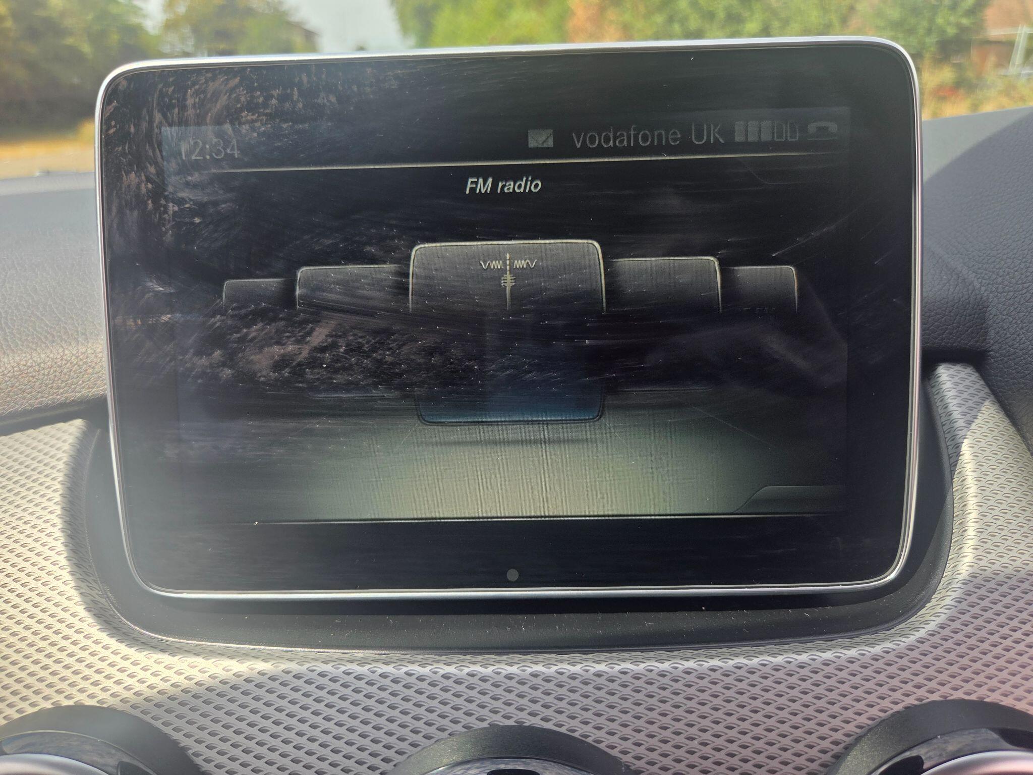 Mercedes-Benz B-Class view 26