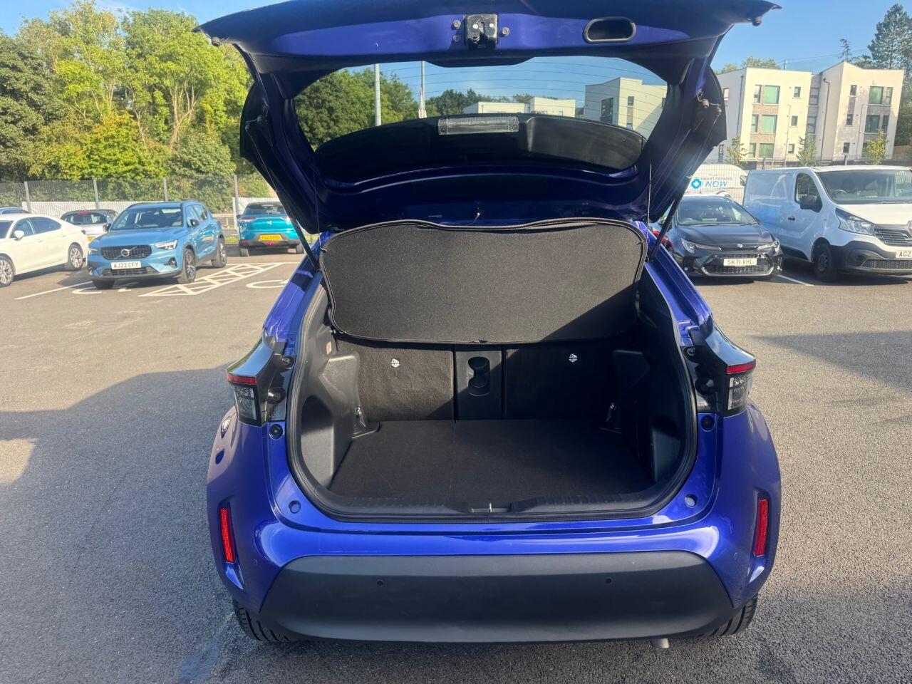 Toyota Yaris Cross view 23
