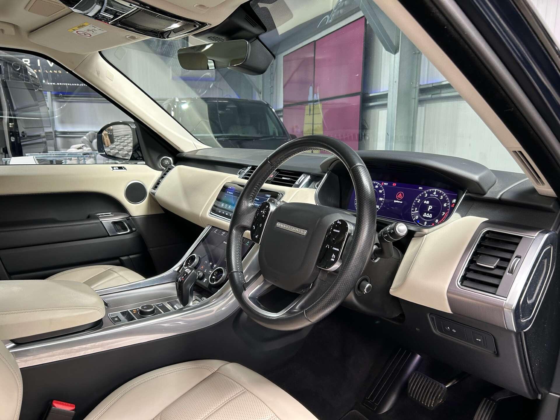 Land Rover Range Rover Sport view 18