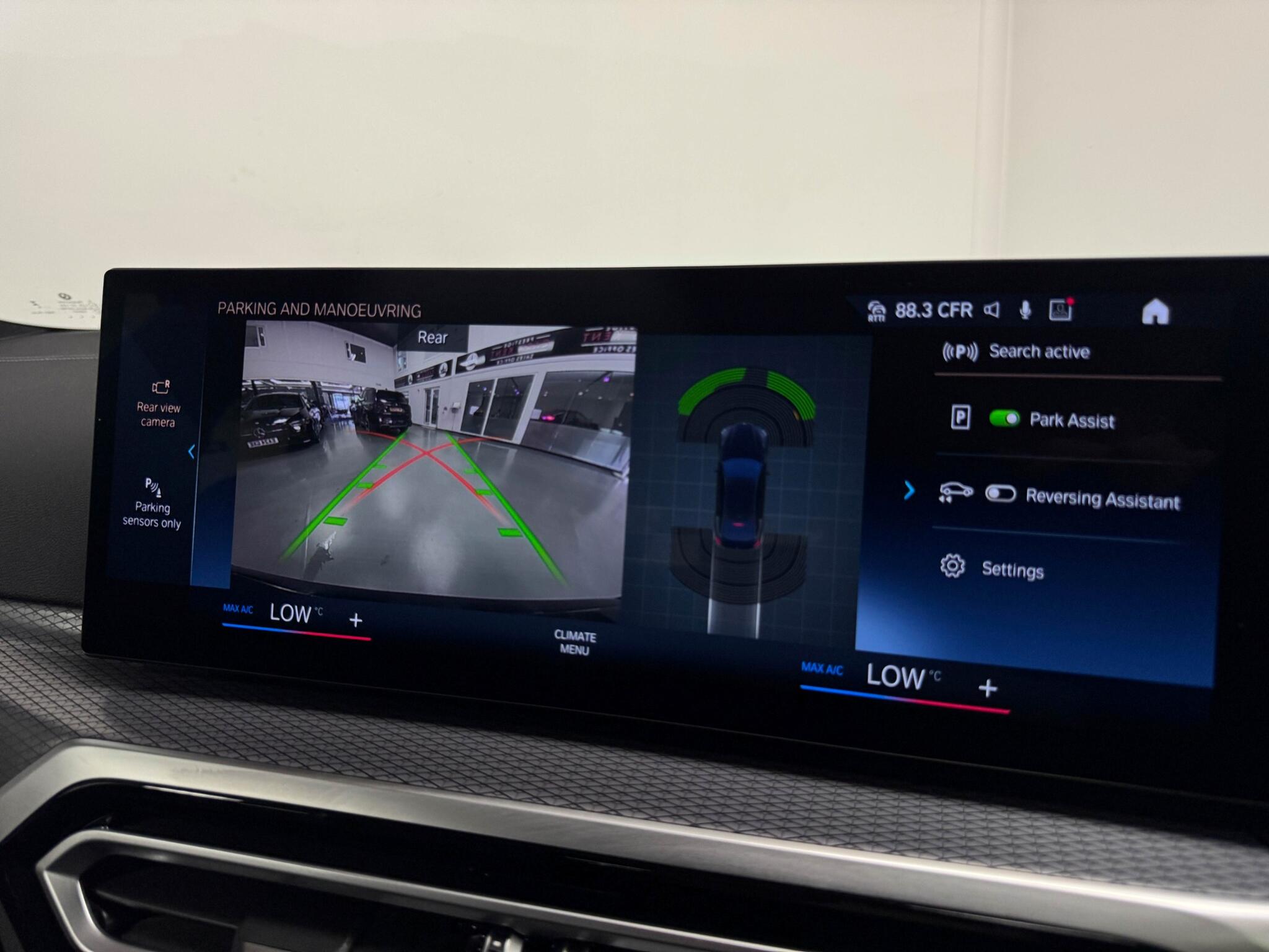 BMW I4 view 8